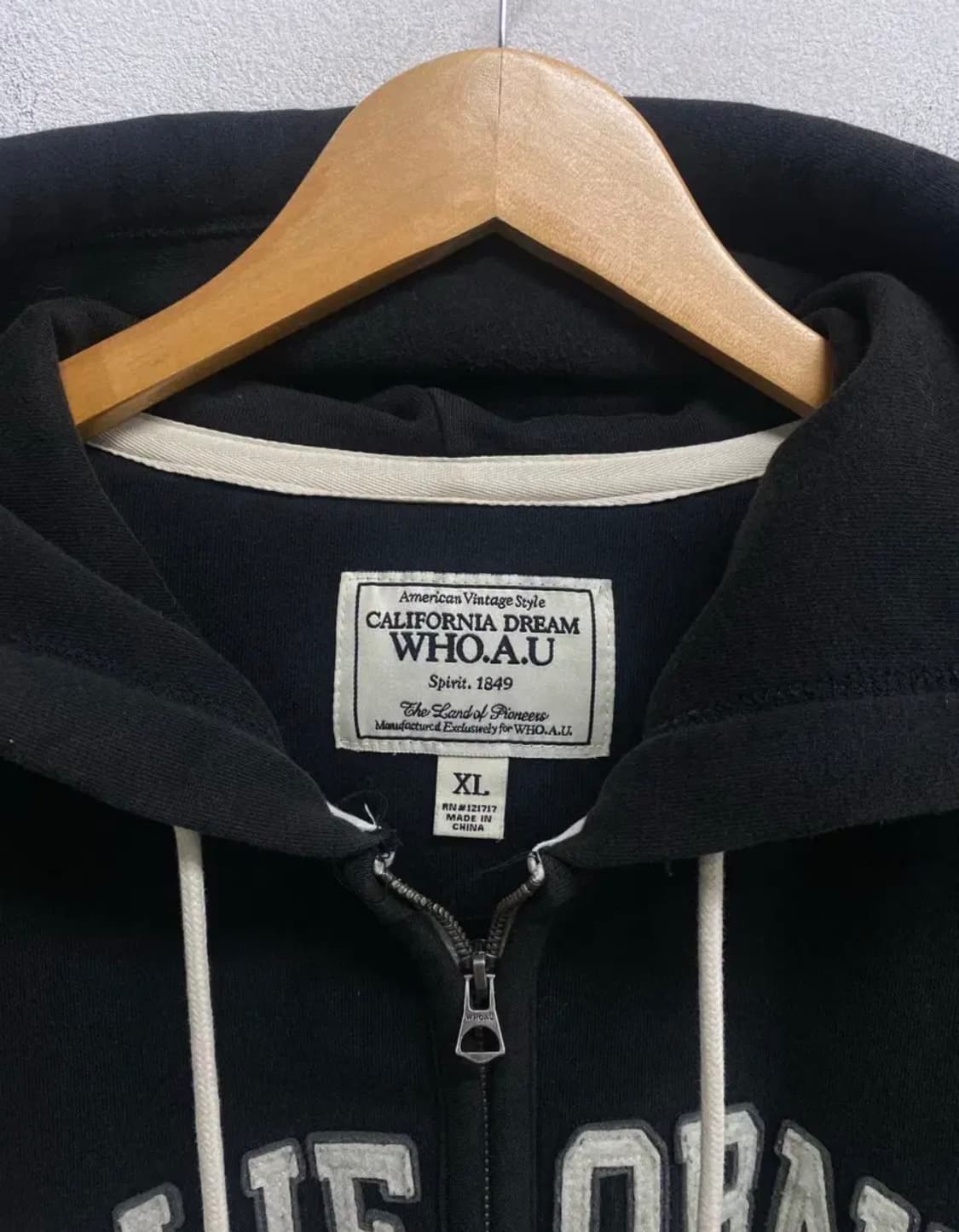 후아유 WHO.A.U 패치 후드집업 XL 상품이미지5