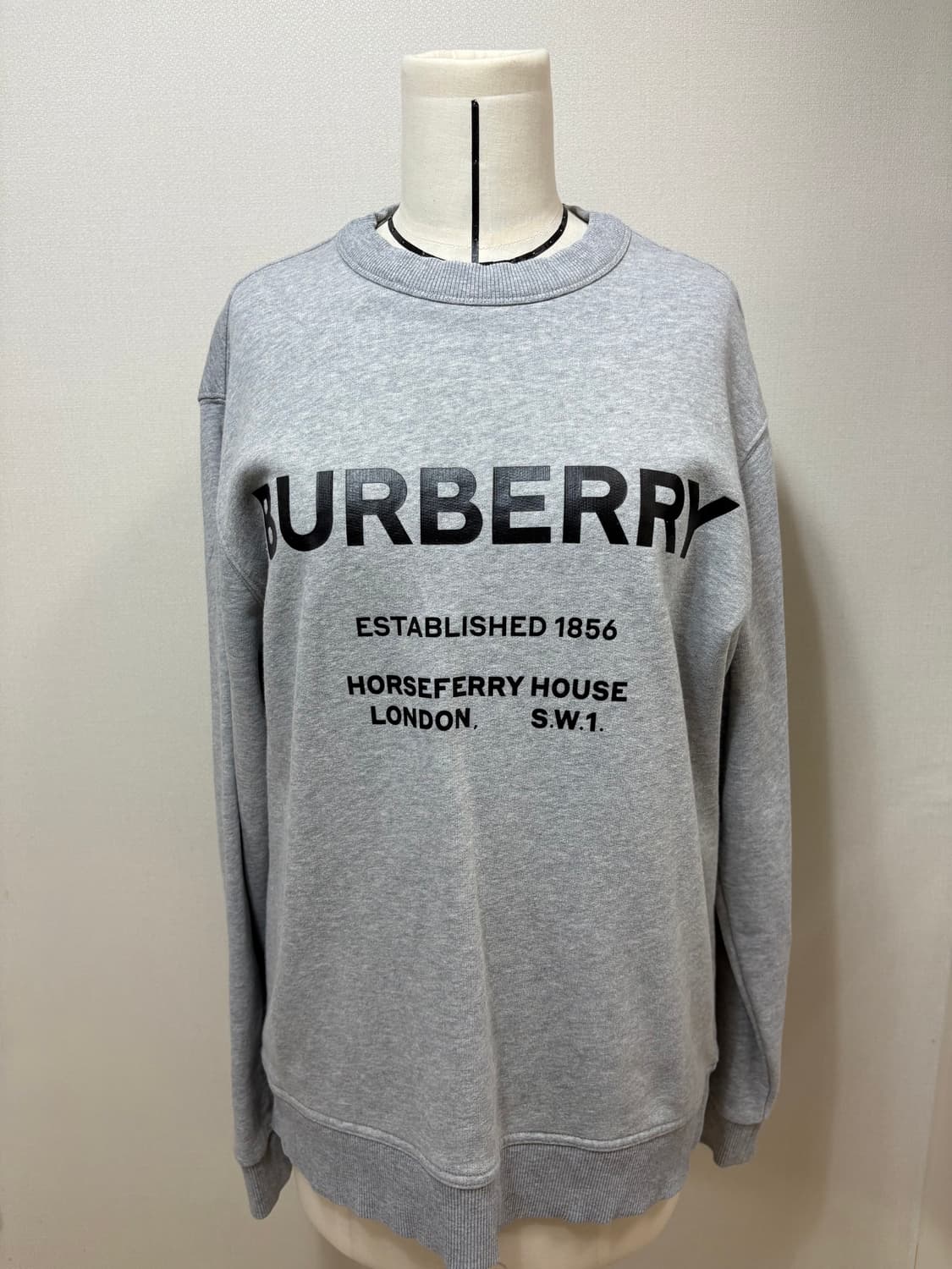 버버리 burberry 그레이 맨투맨 상품이미지1