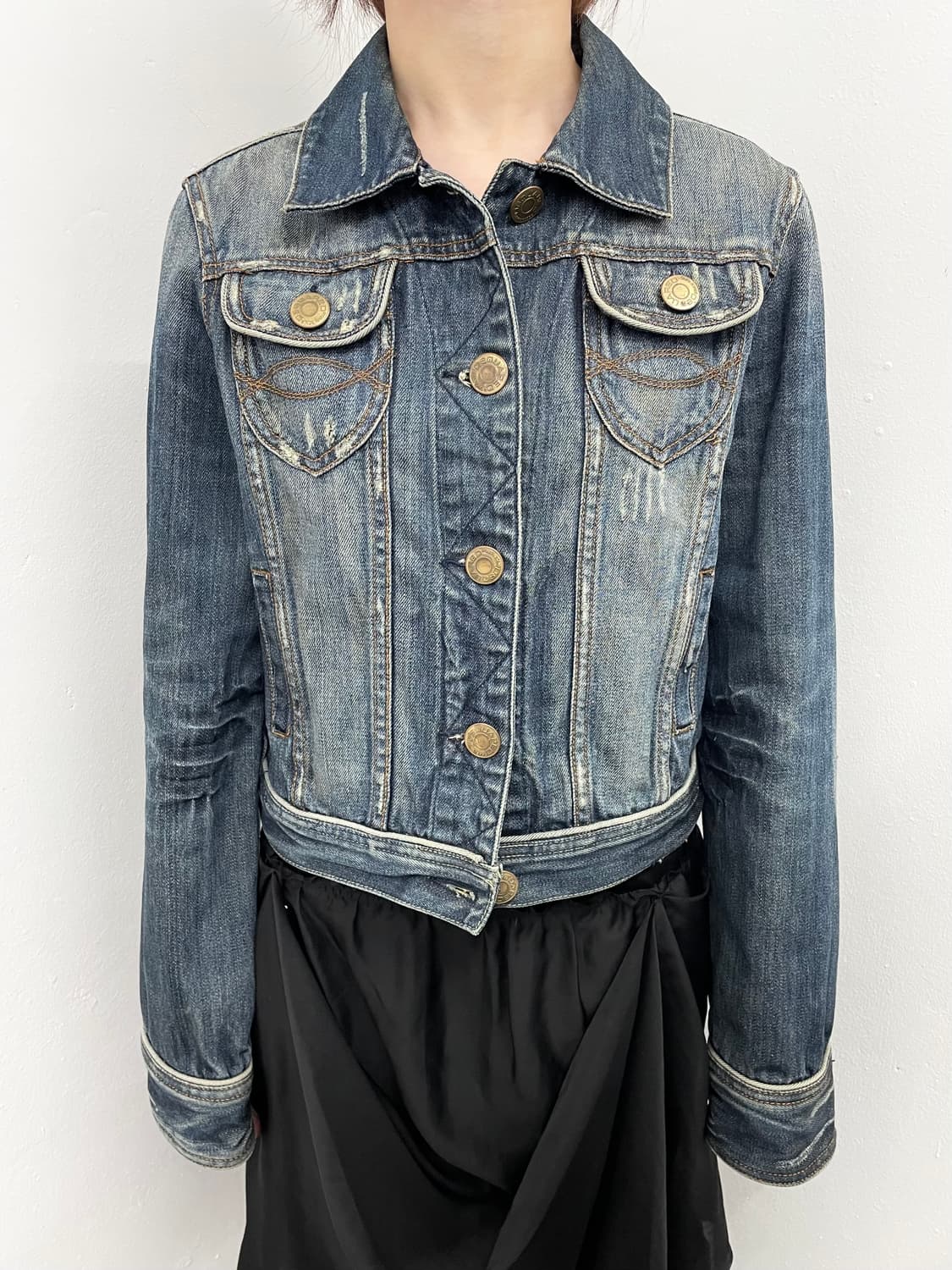 디스퀘어드 워싱 디테일 데님 자켓 상품이미지3