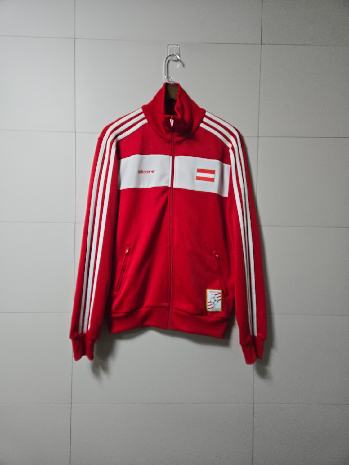 아디다스 오스트리아 트랙탑 저지 표기 105 (실측은 참조) 상품이미지1