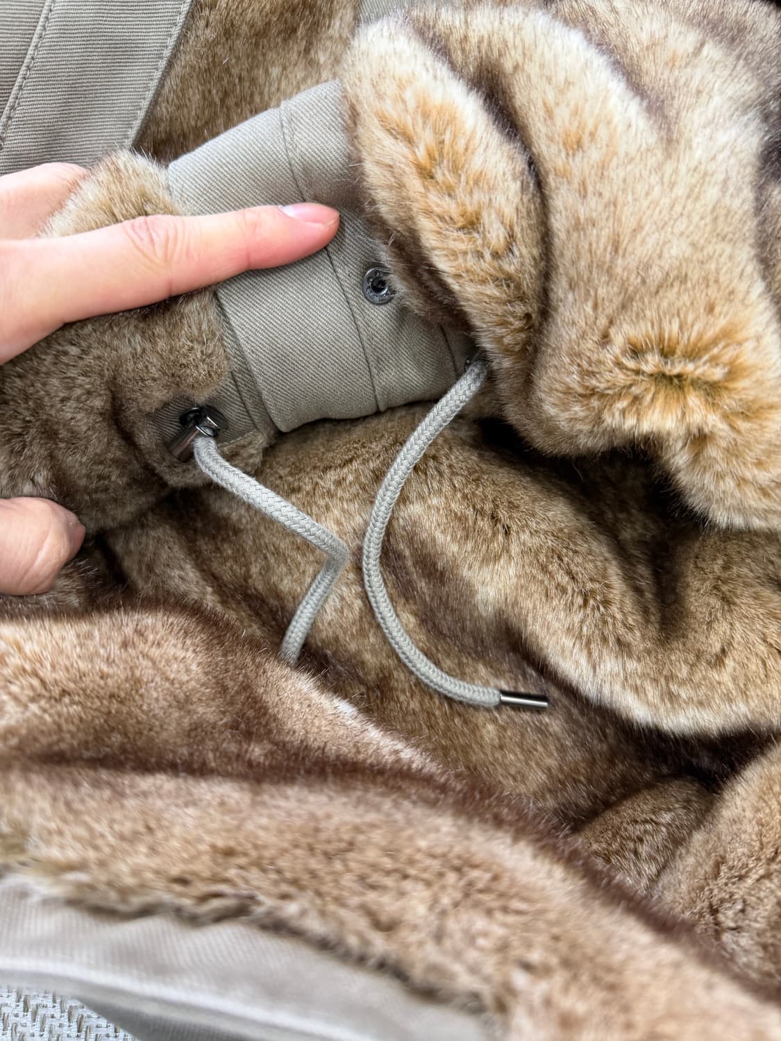 정품) 더쿠플스 한섬 여성 퍼자켓 2 상품이미지6