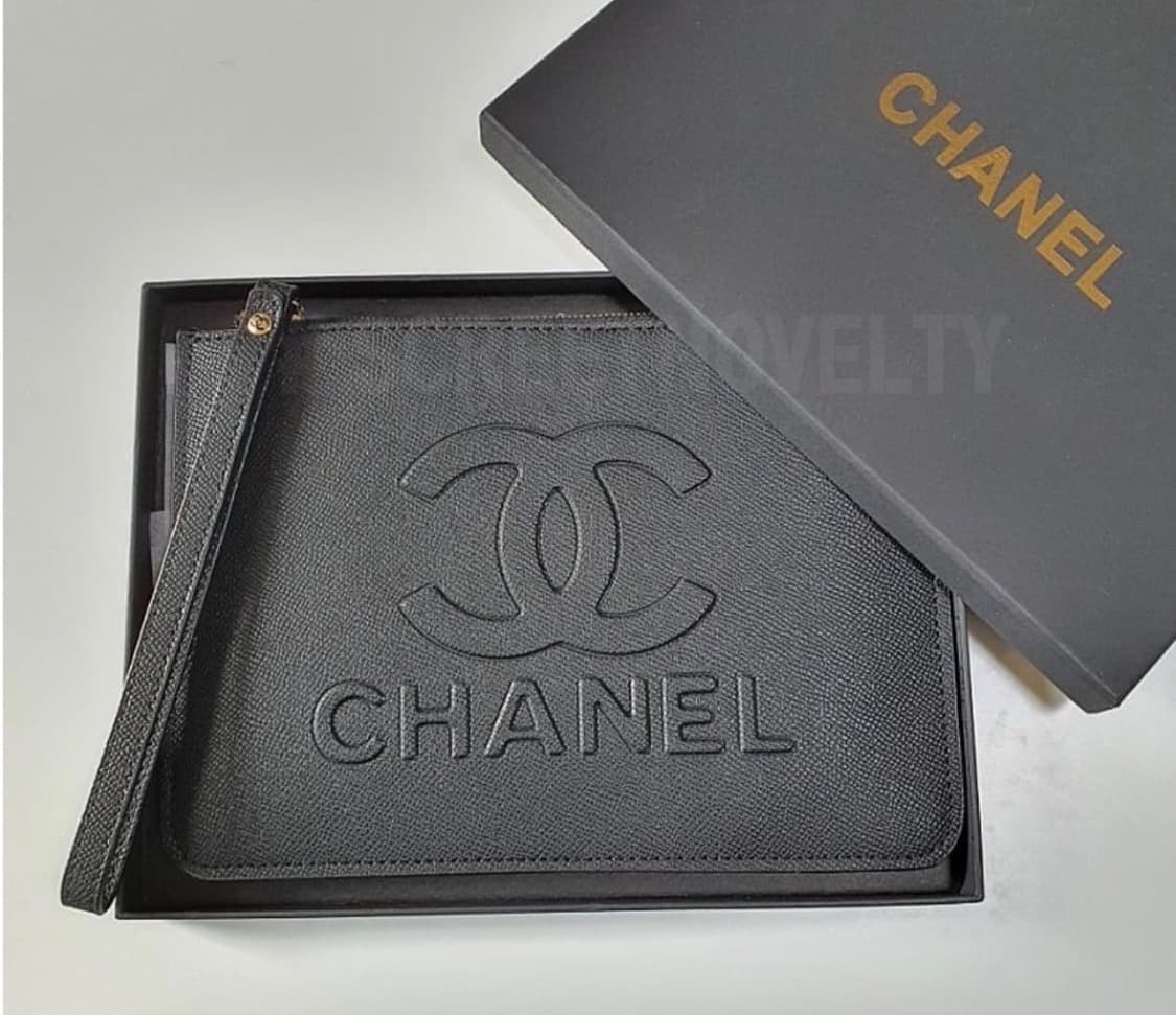 샤넬뷰티 VIP 블랙라벨 클러치백 풀박스 상품이미지8