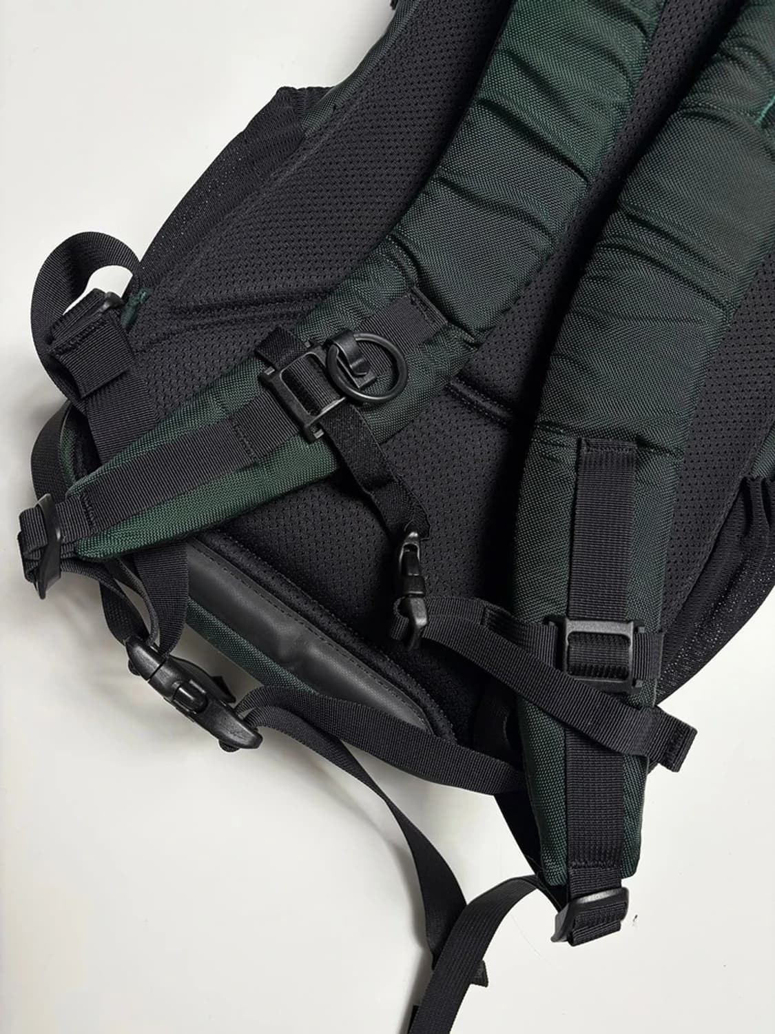 아크테릭스 ARC'TERYX 맨티스 26 백팩 PR2235 상품이미지5