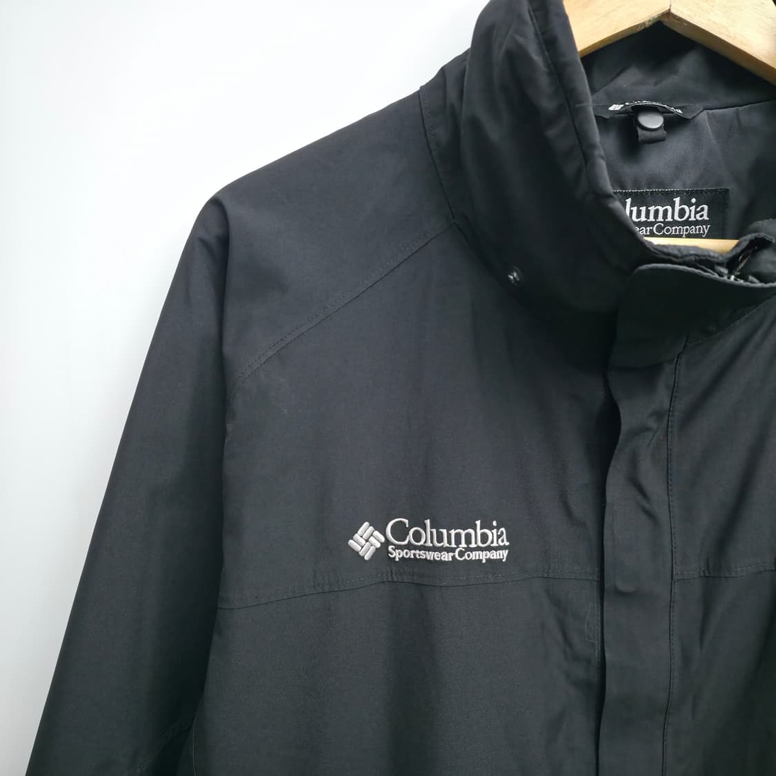 [L] 컬럼비아 고어텍스 블랙 바람막이 상품이미지4