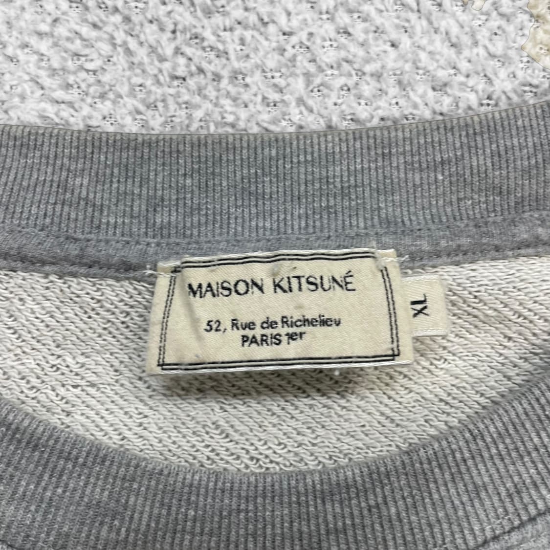 메종키츠네 트리플폭스 패치 맨투맨 그레이 상품이미지3