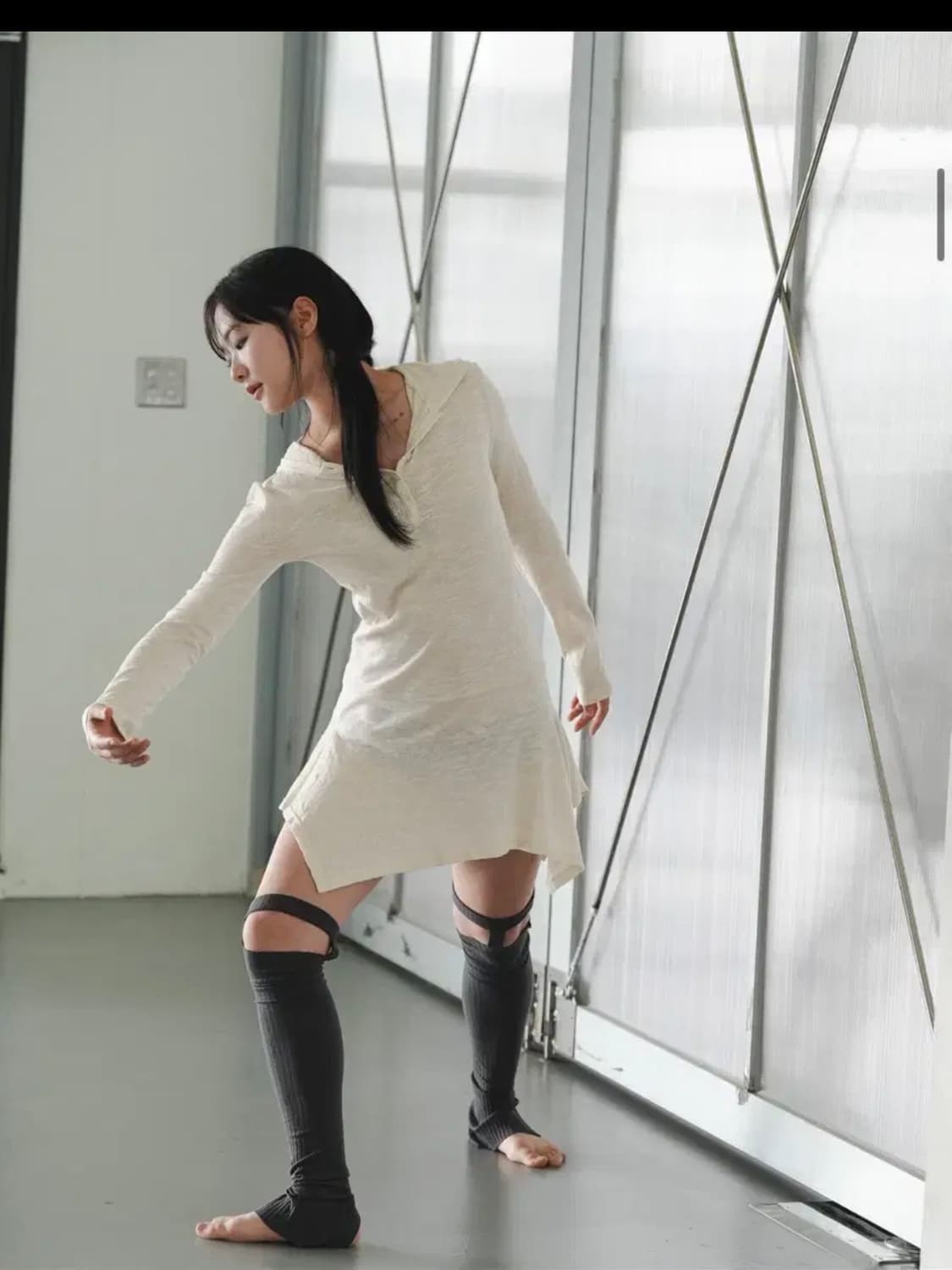 인앤양인하모니 후디 드레스 바닐라 yinandyang (OS) 상품이미지1