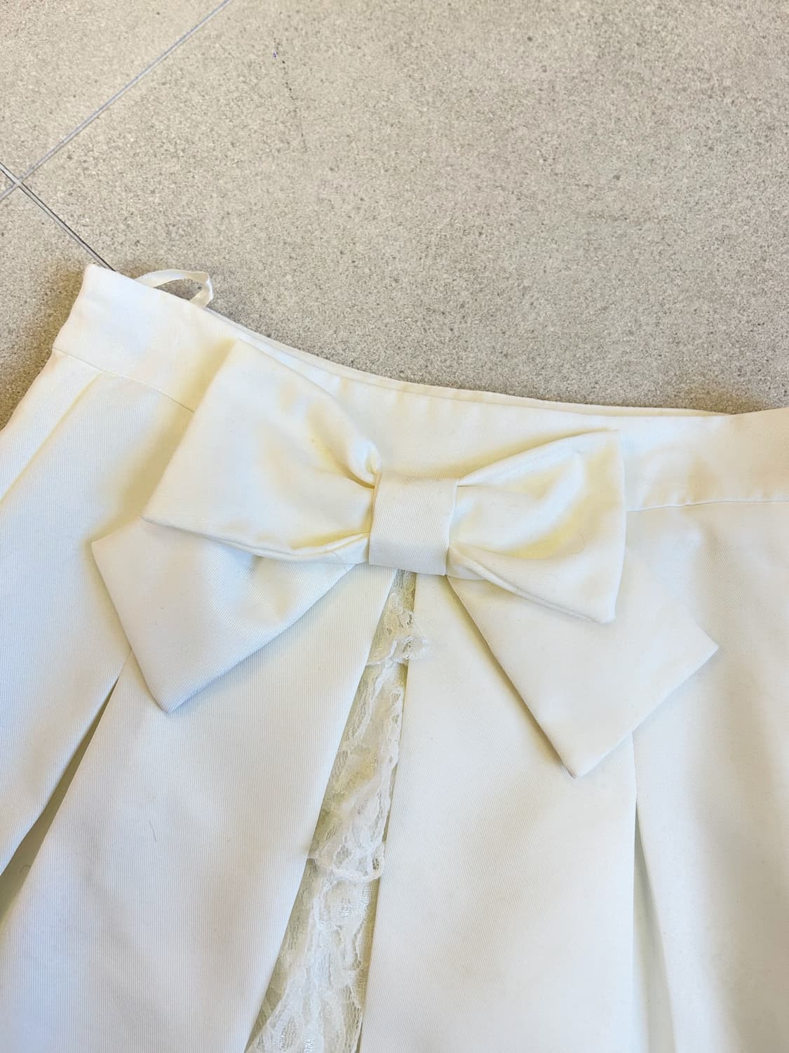 화이트 리본 플리츠 스커트 상품이미지2