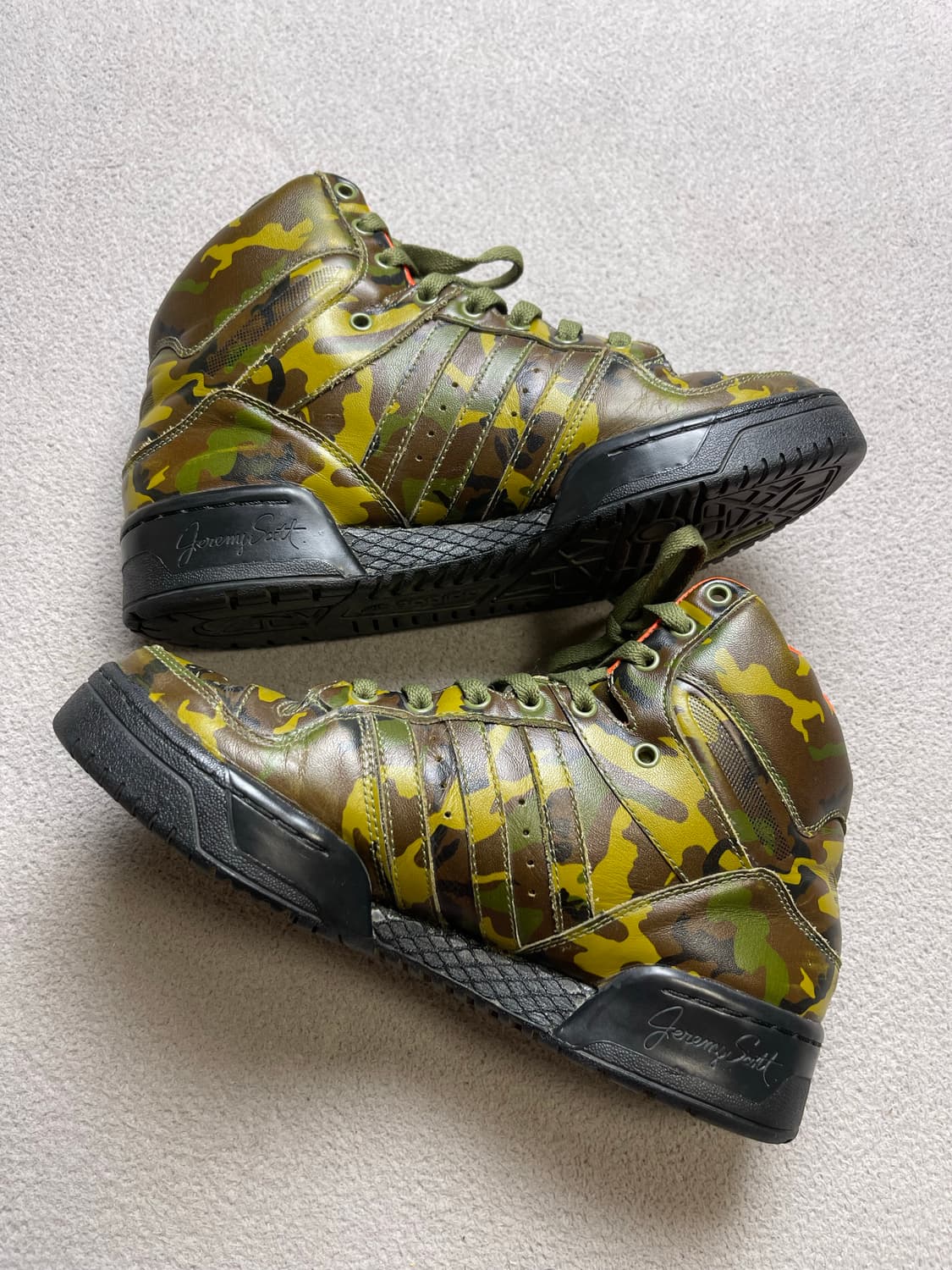 [uk7.5] 아디다스 x 제레미스캇 카모 윙 -250-255 상품이미지4