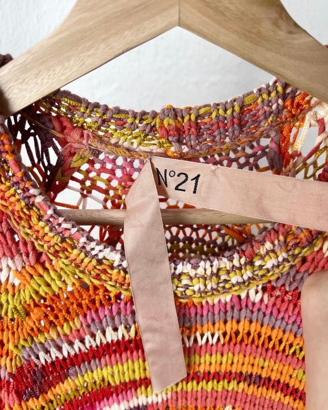 N21 스트라이프 패턴 니트 상품이미지7