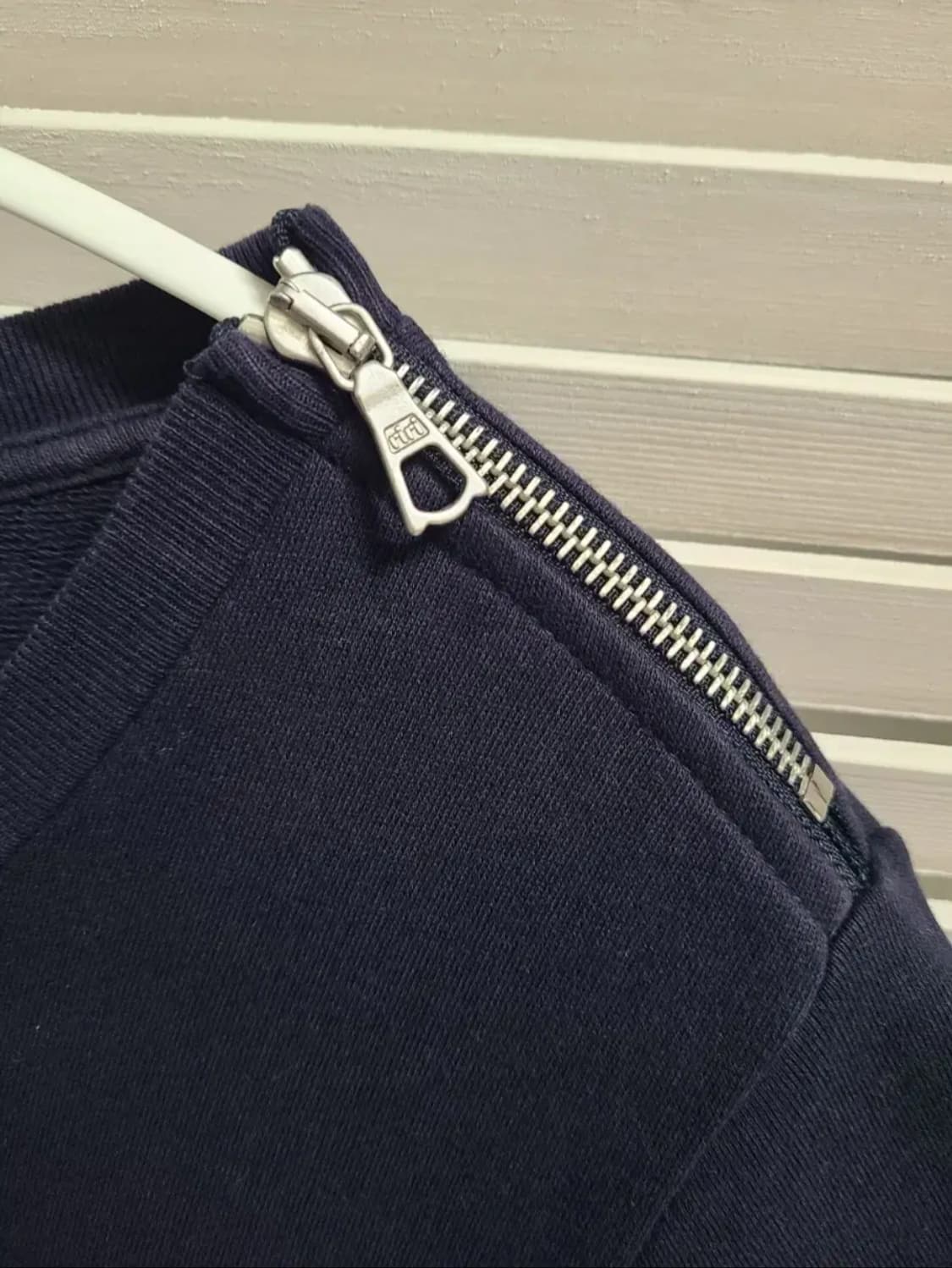 드리스반노튼 티셔츠 상품이미지4