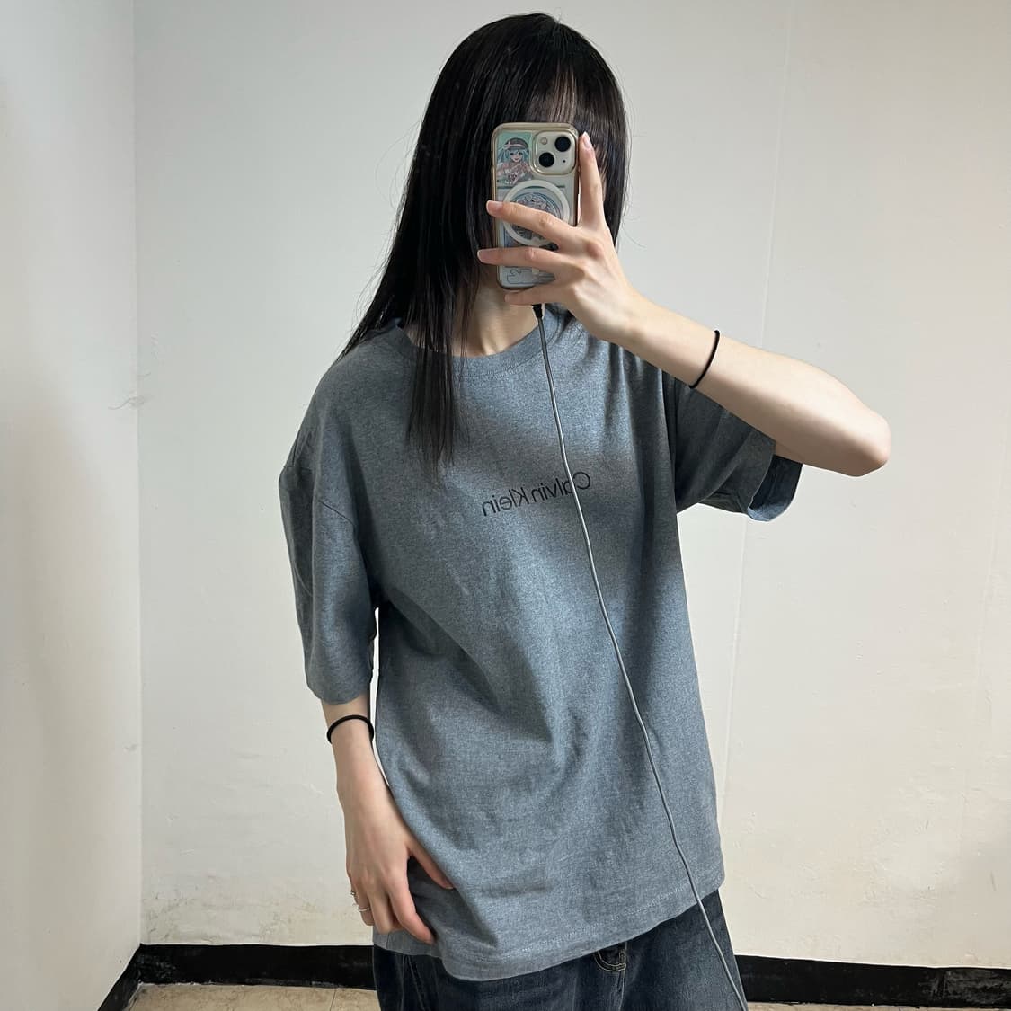 Calvin Klein Grey T-Shirt 상품이미지2
