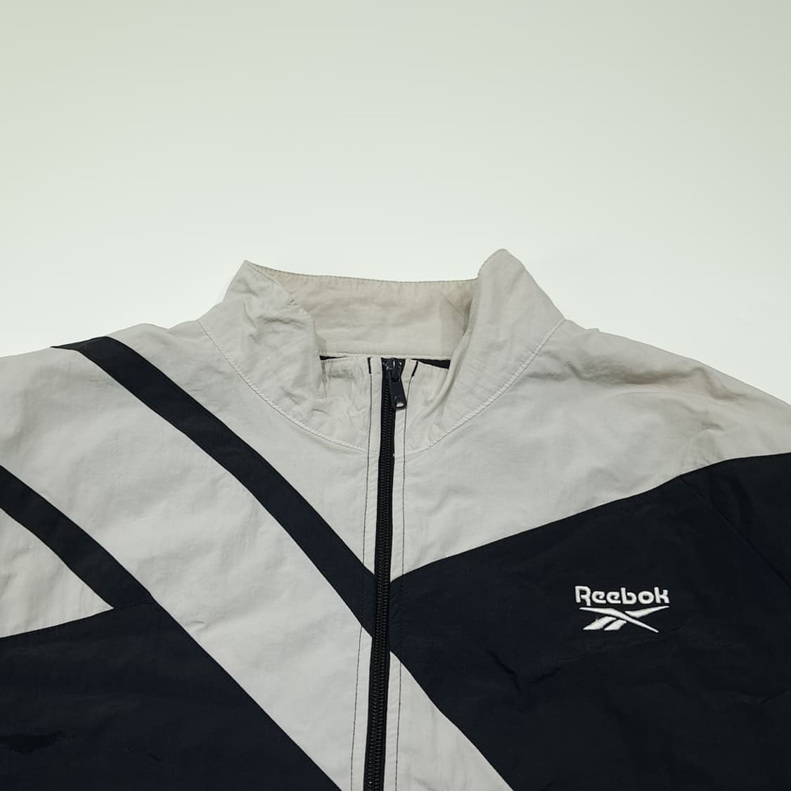 CL977 2XL 리복 올드스쿨 블랙화이트 바람막이 트랙자켓 상품이미지2