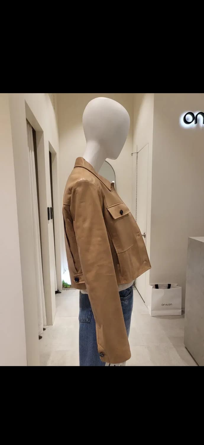 온앤온 리얼 양가죽 카라넥 크롭자켓 상품이미지2