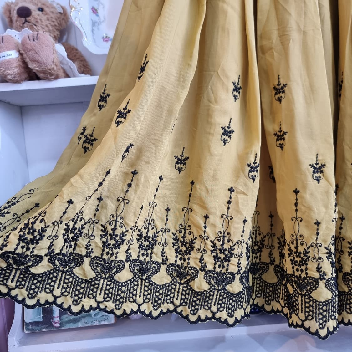 axes femme, 액시스 팜 머스터드 골드 프릴 맥시 원피스 상품이미지4