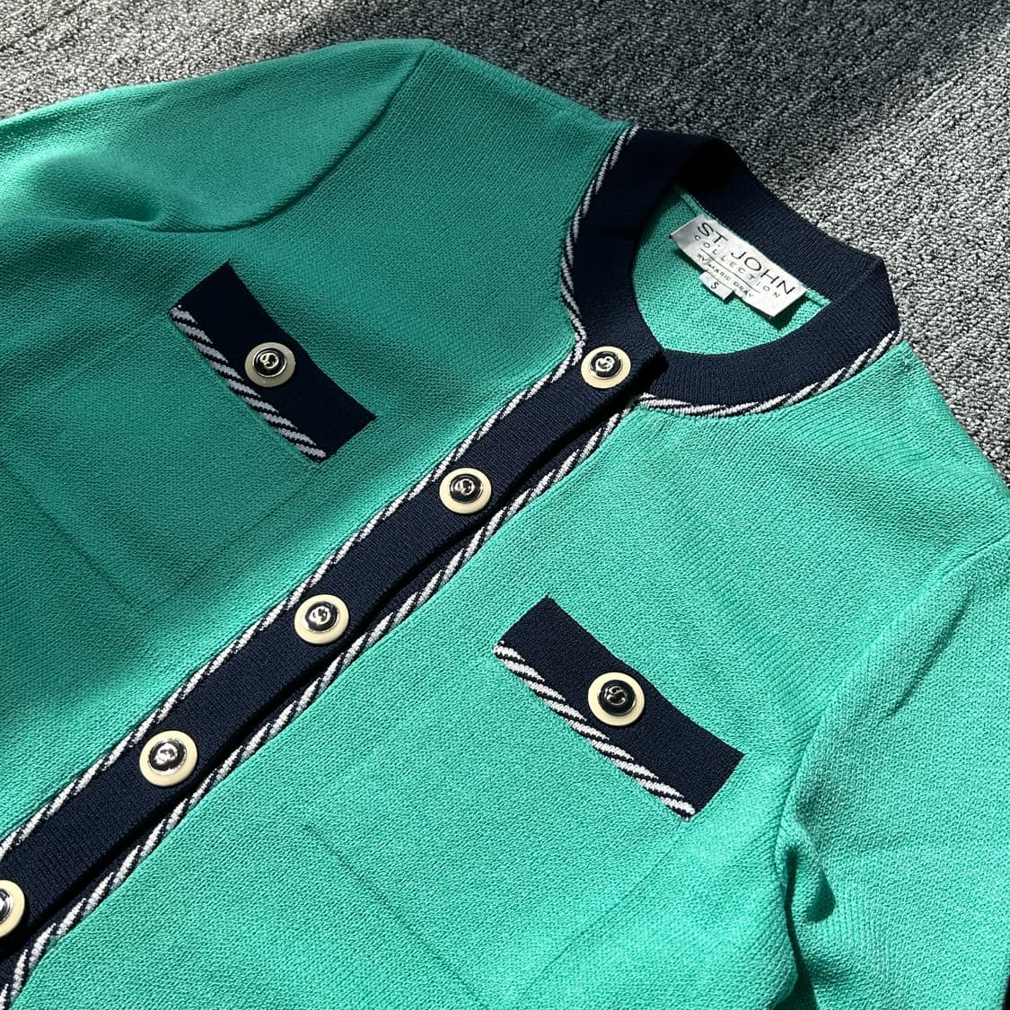 st. john 샌존 컬렉션 버튼 니트 그린 가디건 상품이미지3
