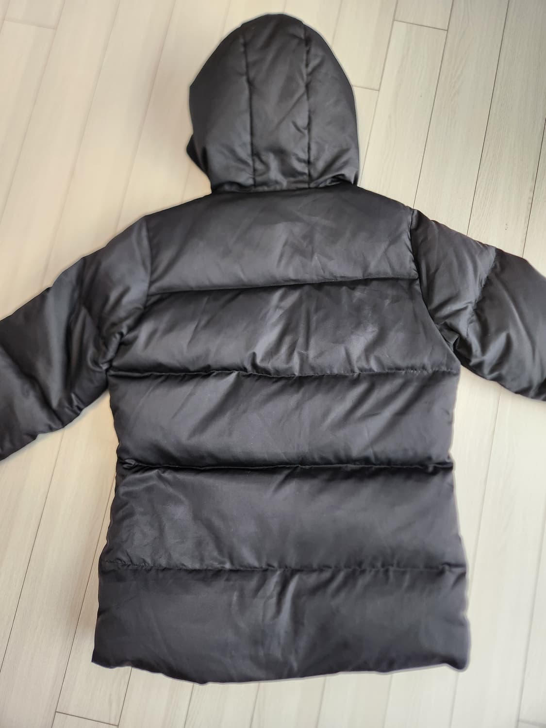 아식스 덕다운 패딩 사이즈95(m)

전체적으로 사용감 외에 오염없이 깨 상품이미지7