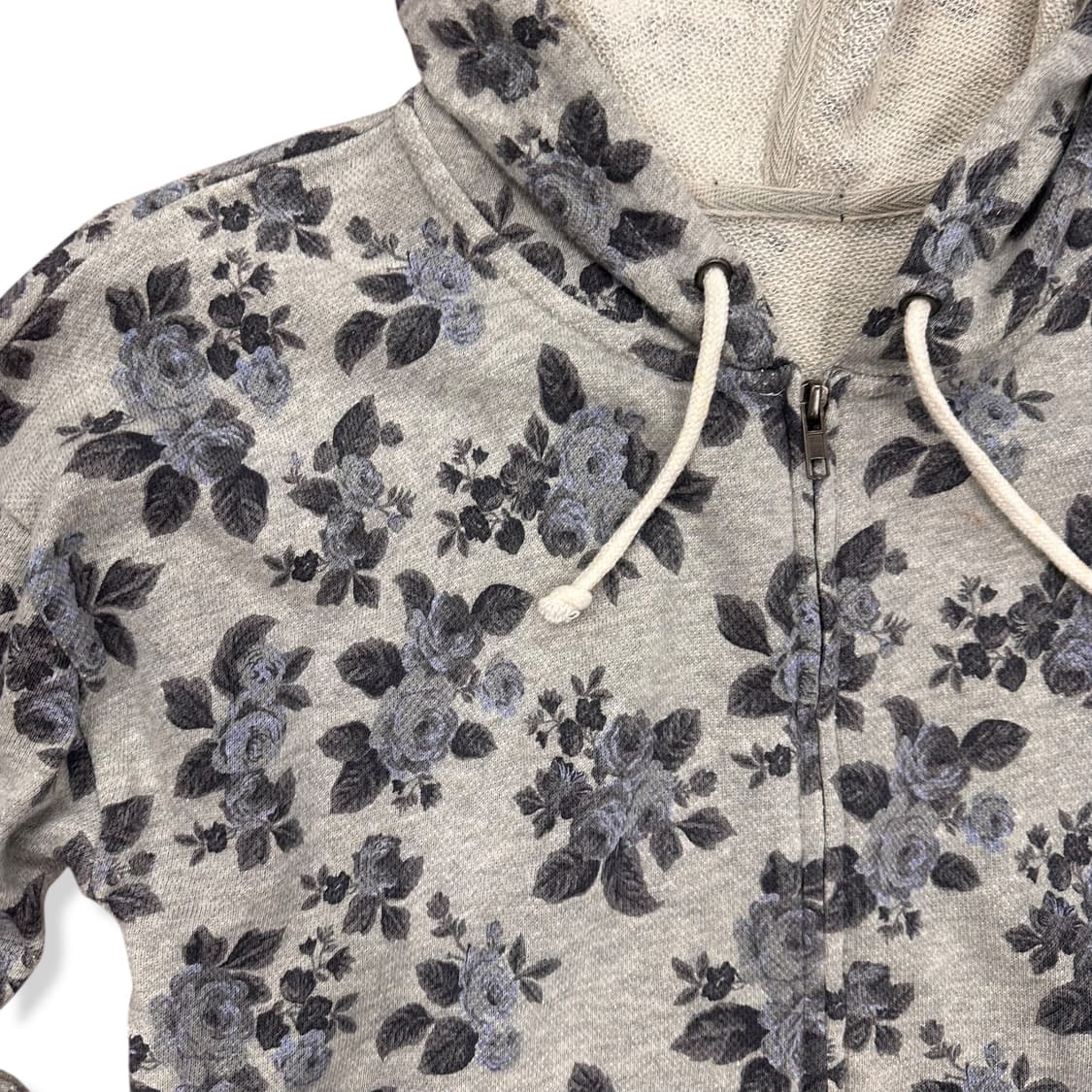 Floral Pattern Gray Regular-Fit Hood Zip 상품이미지4