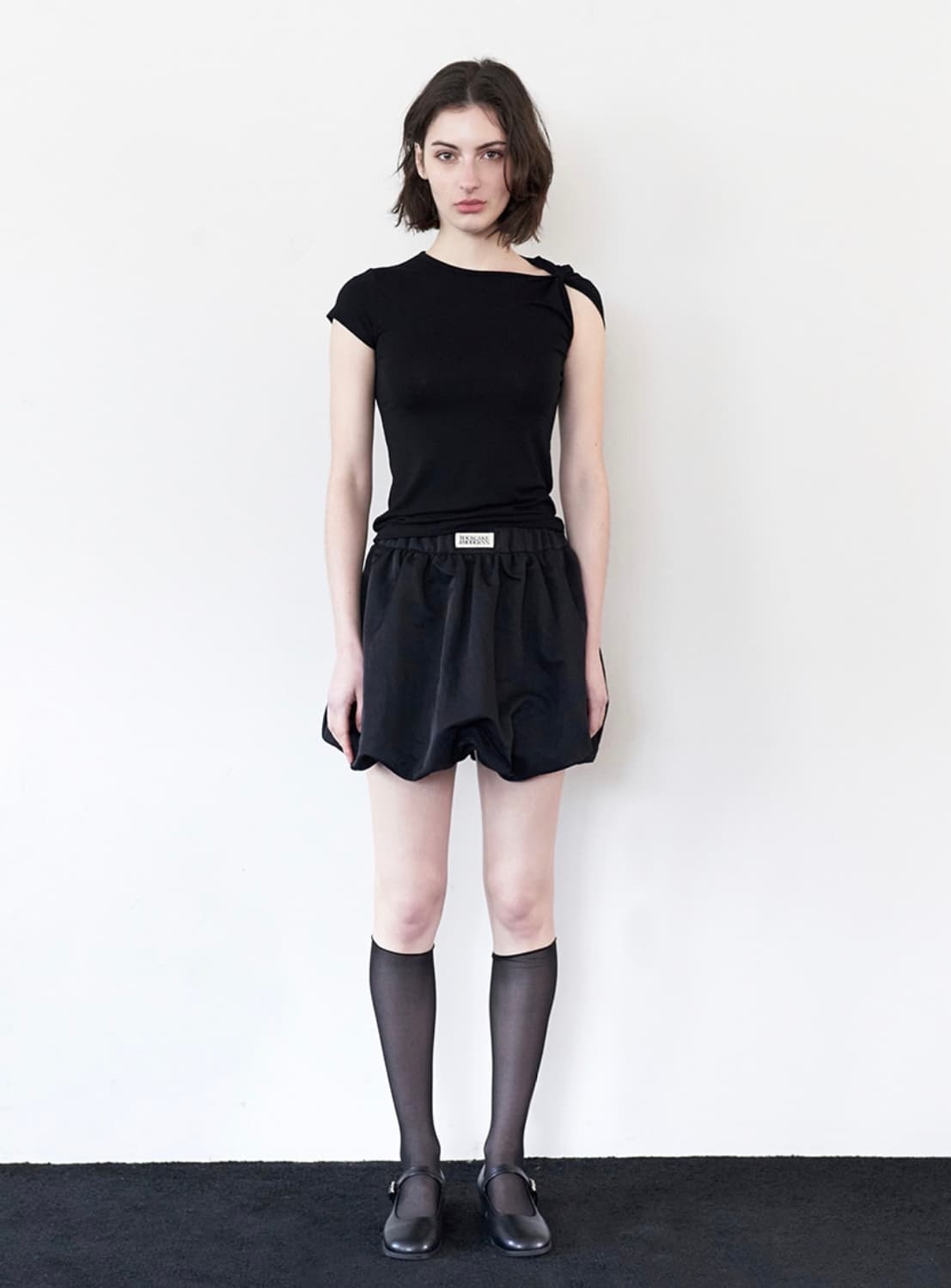 락케이크 나일론 셔드 벌룬 스커트 블랙 상품이미지1