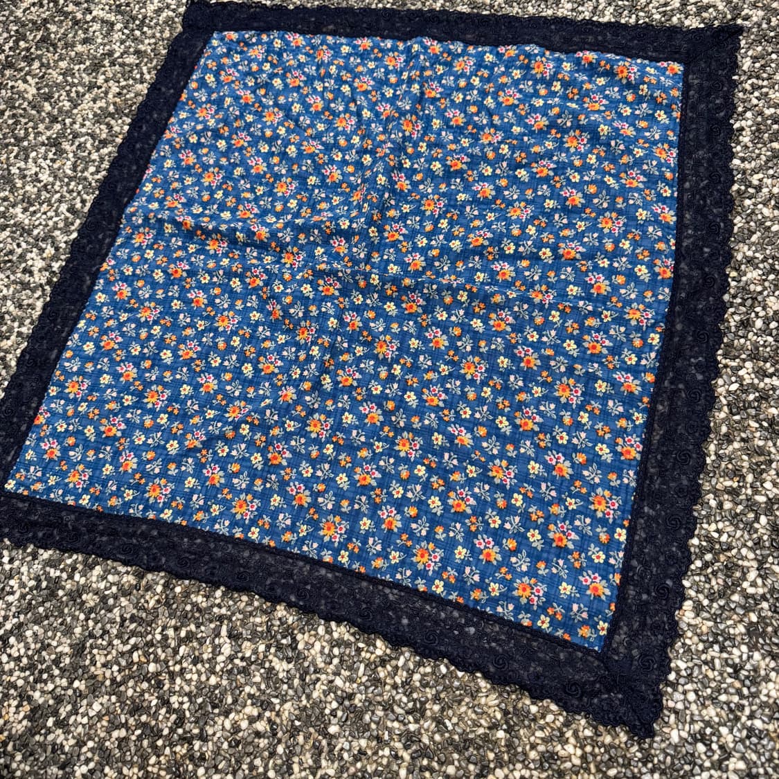 빈티지 레이스 트림 플로럴 스카프 반다나 (62x59cm)  상품이미지2