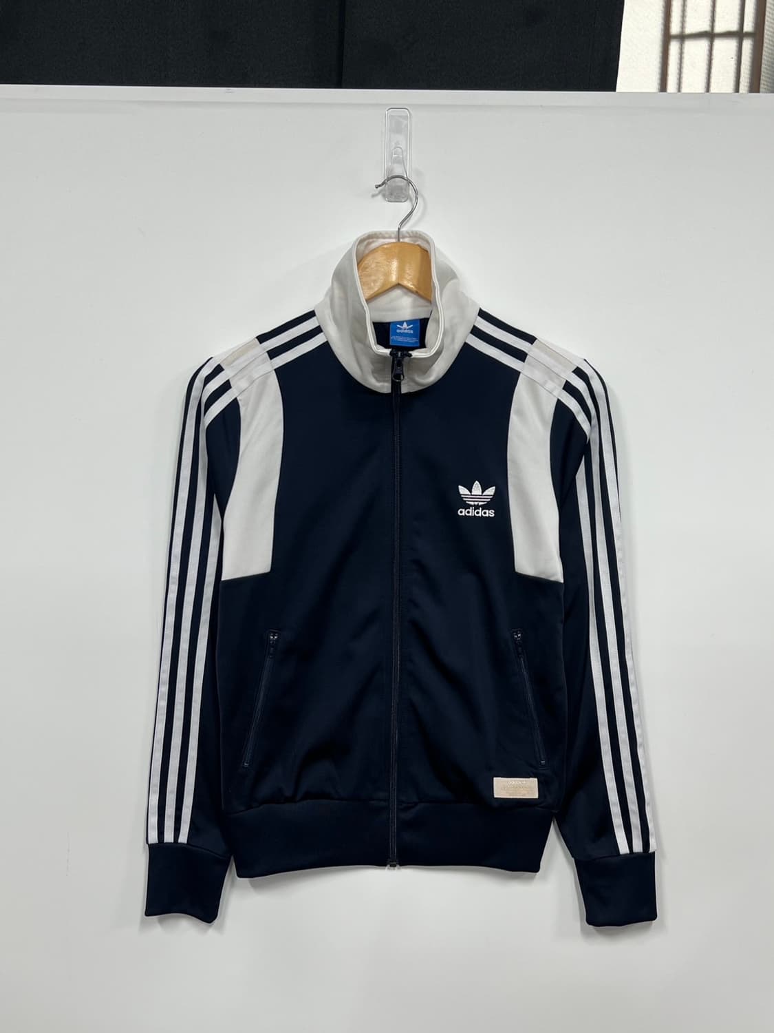 엔믹스 설윤 아디다스 백로고 파이어버드 져지 상품이미지7