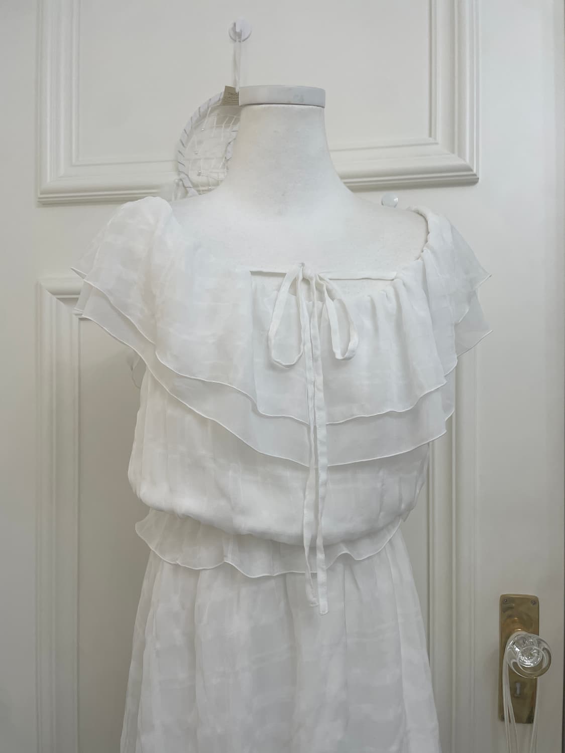 white check ruffle point summer opc 상품이미지5