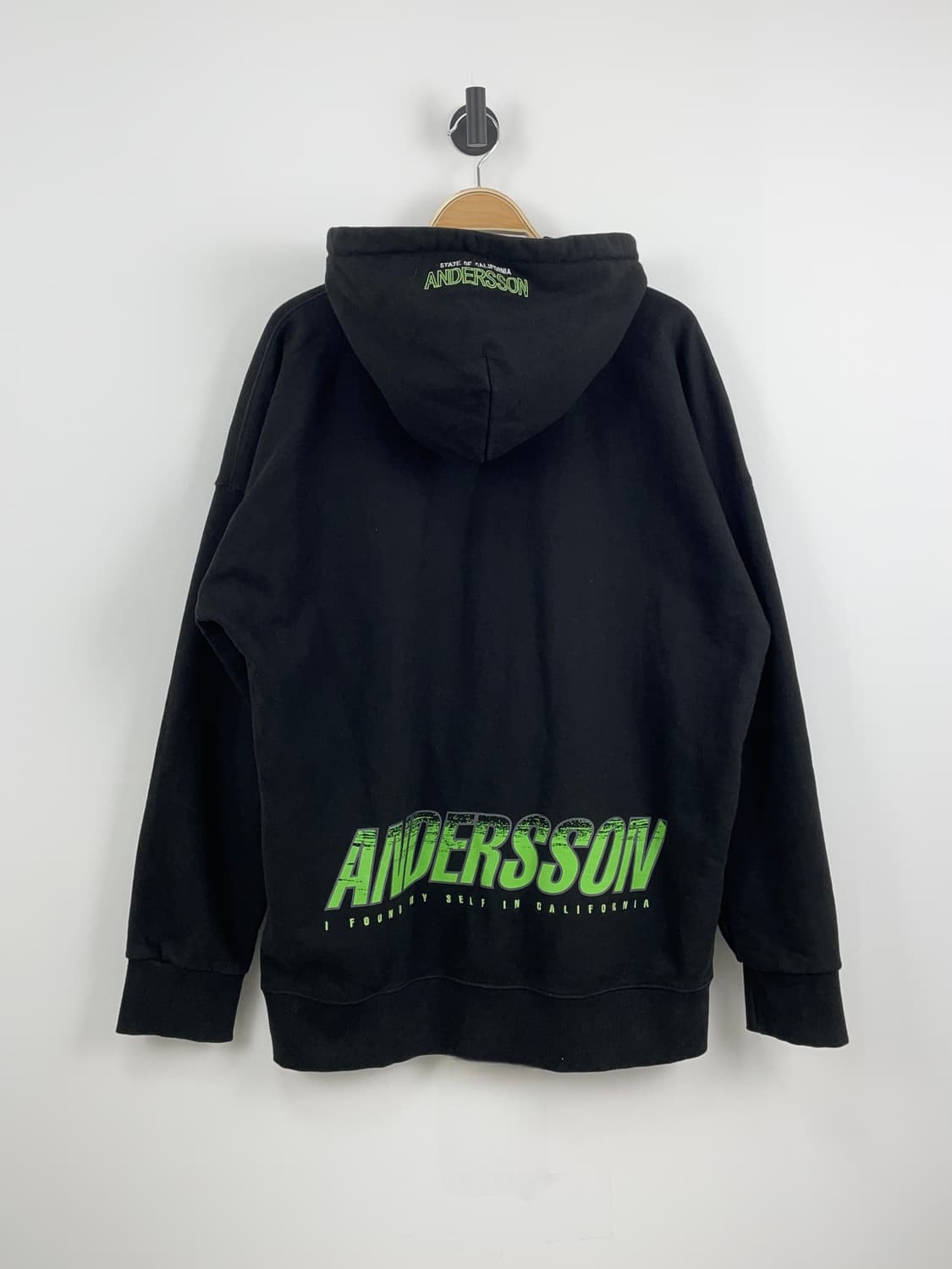 앤더슨벨[Andersson Bell] 캘리포니아 레터링 후드 티셔츠 상품이미지3