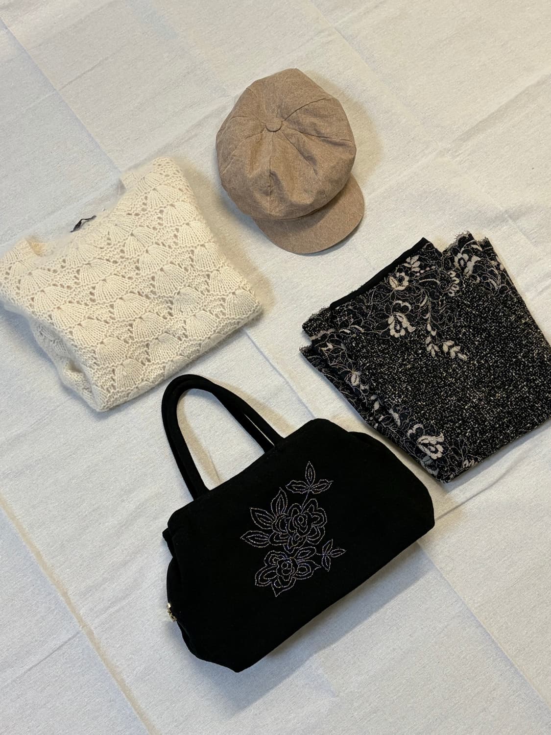 [일본빈티지] 울 90% 뽀용니트 상품이미지1