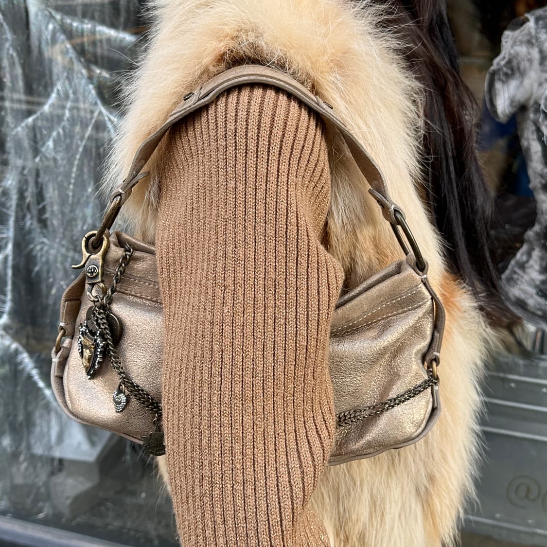 00s 스웨이드 체인 & 참 쥬시 꾸뛰르 가방 상품이미지1