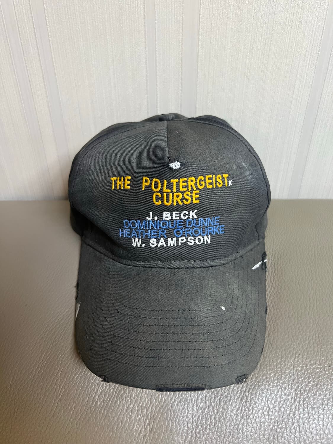 팔리할리우드 폴터가이스트 햇 제임스프랭코 세인트미카엘 크롬하츠 뤡코즈 상품이미지1