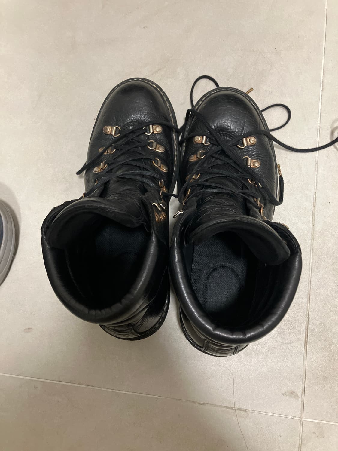 43)구이디 하이킹 판매합니다 상품이미지1