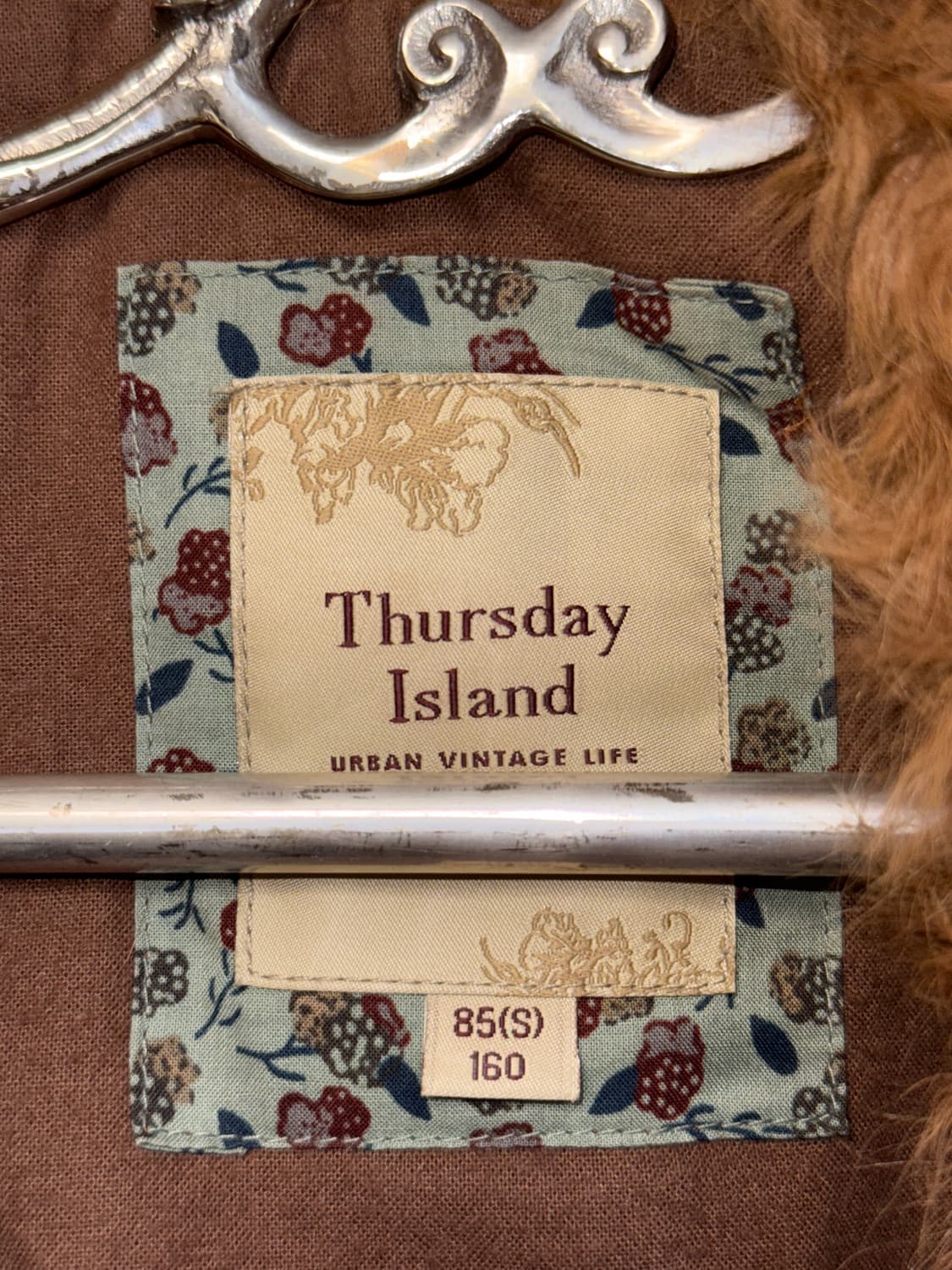 Thursday Island camel lamb skin / fur jk 상품이미지5