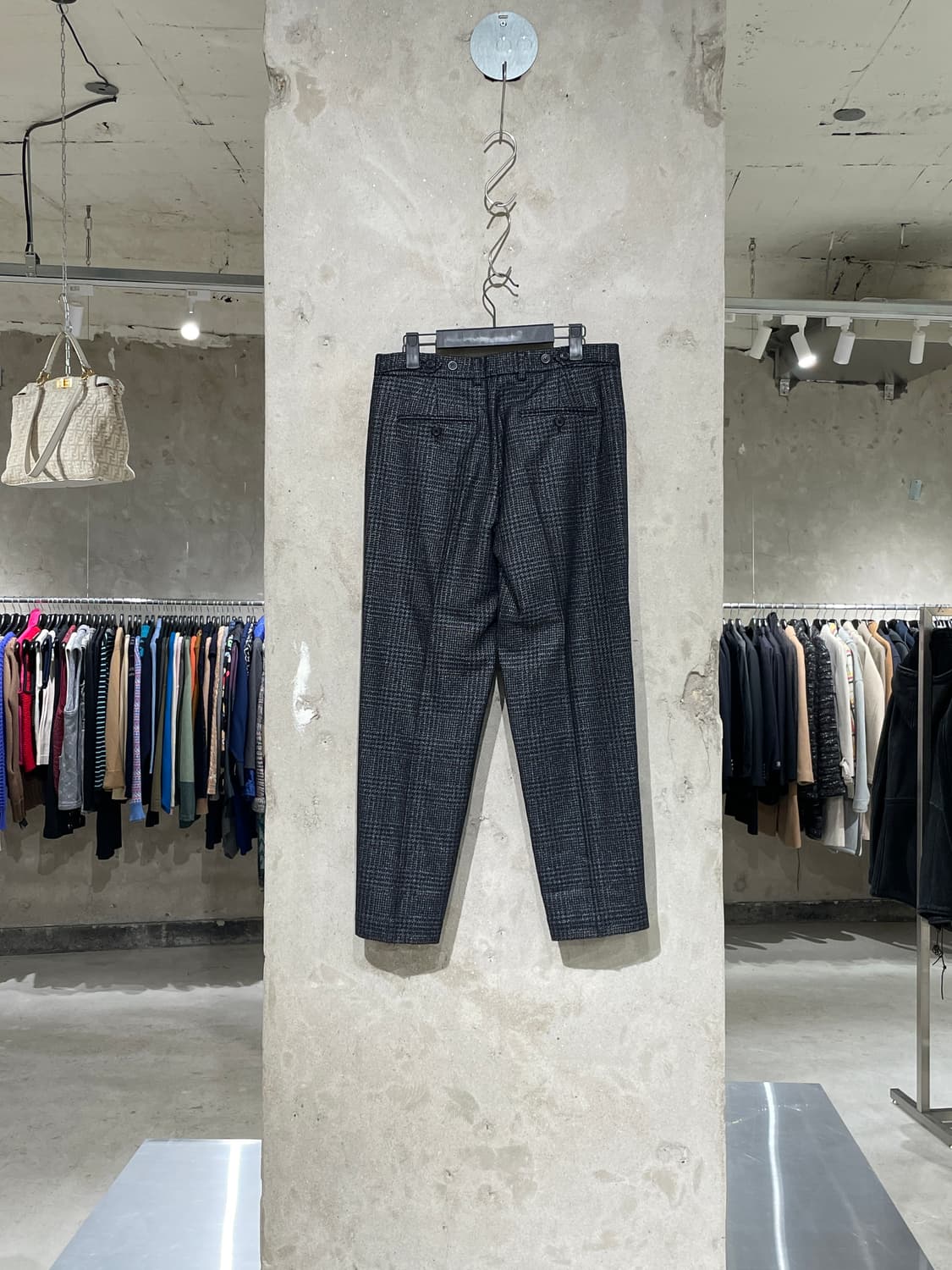 마우로 그리포니 차콜 투 턱 체크 울 트라우저 상품이미지6