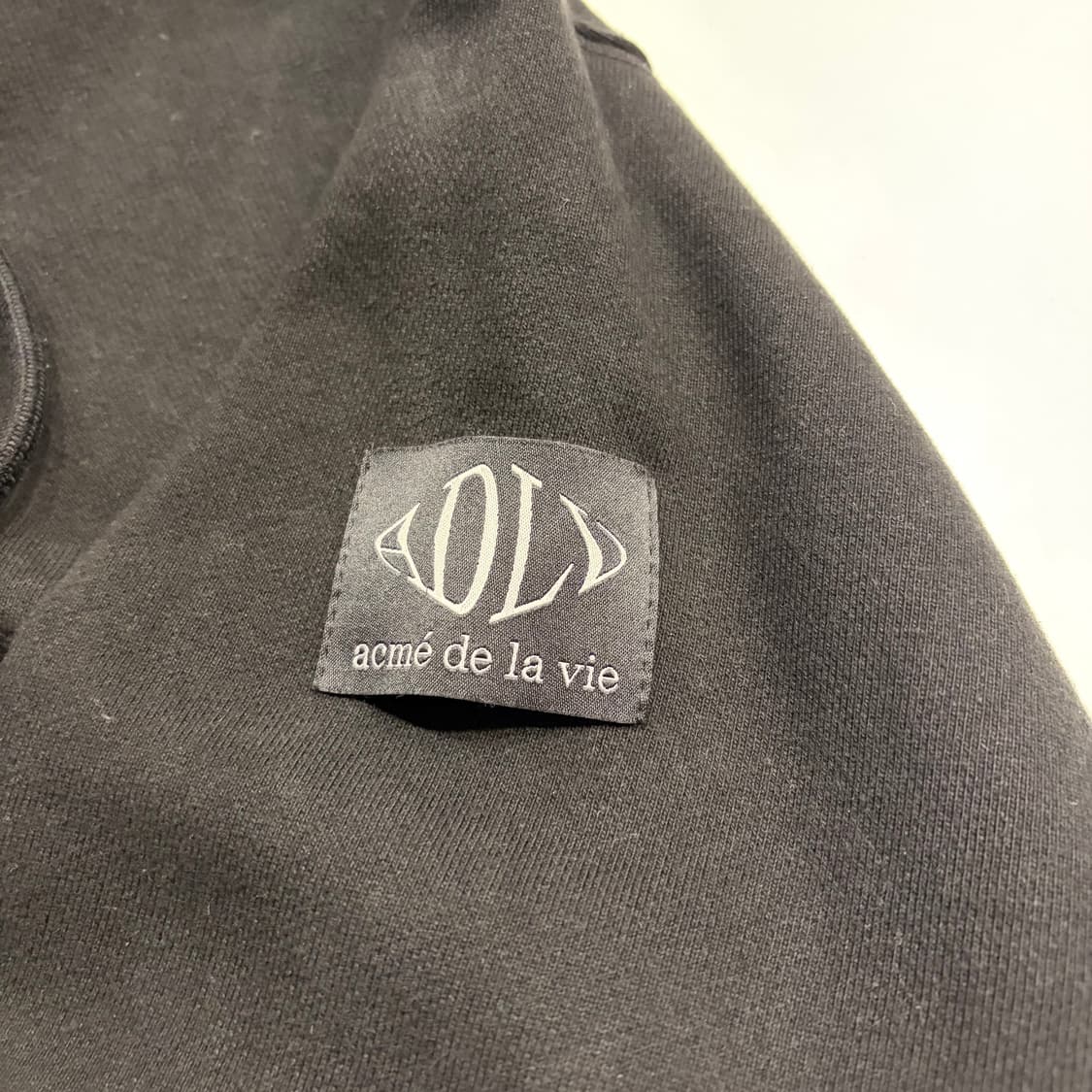 [2] 아크메드라비 도넛 후드티 블랙 B245 상품이미지4