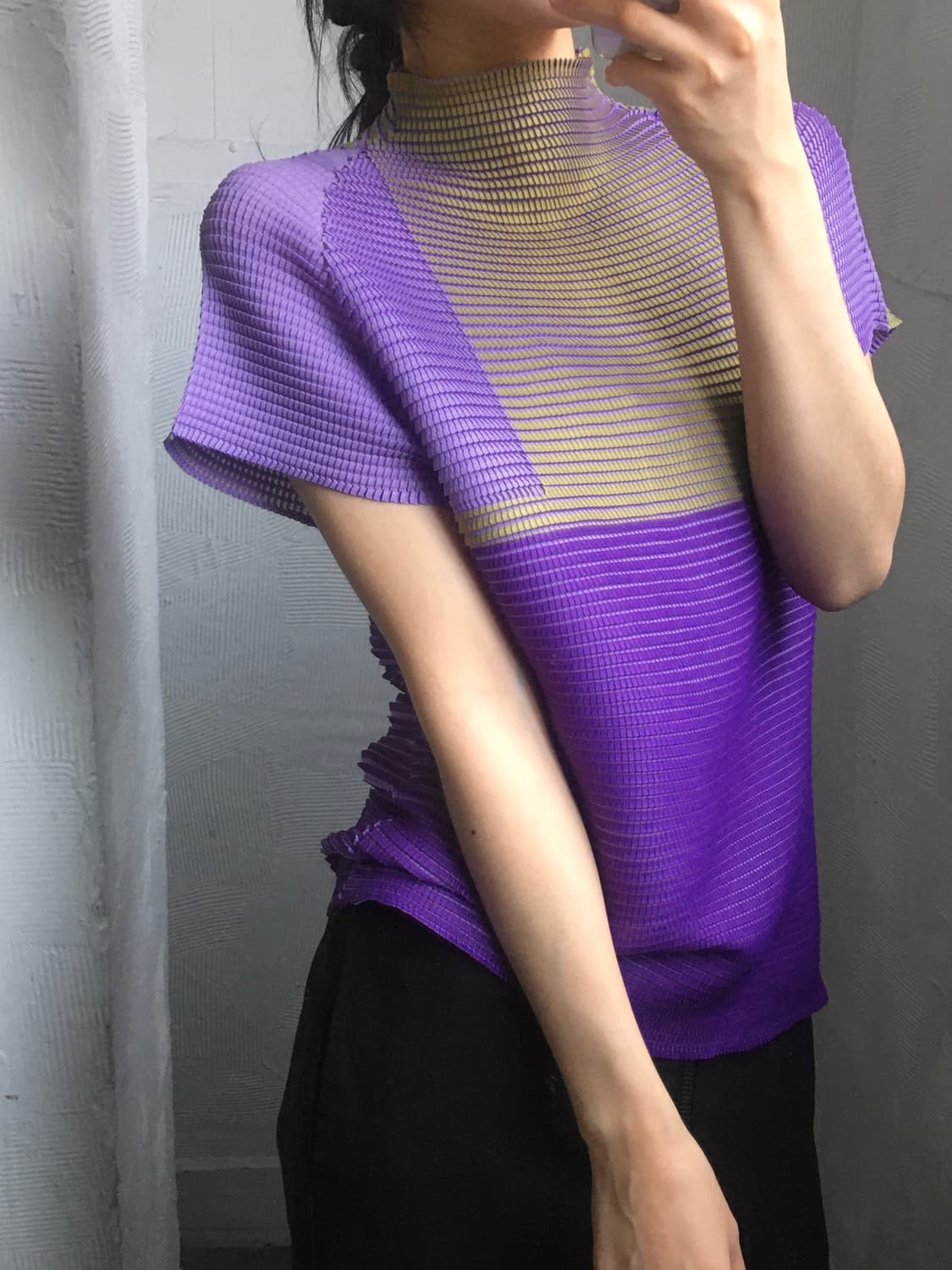 Issey Miyake 이세이미야케 옐로우-퍼플 테노이드 플리츠 라인 반 상품이미지1