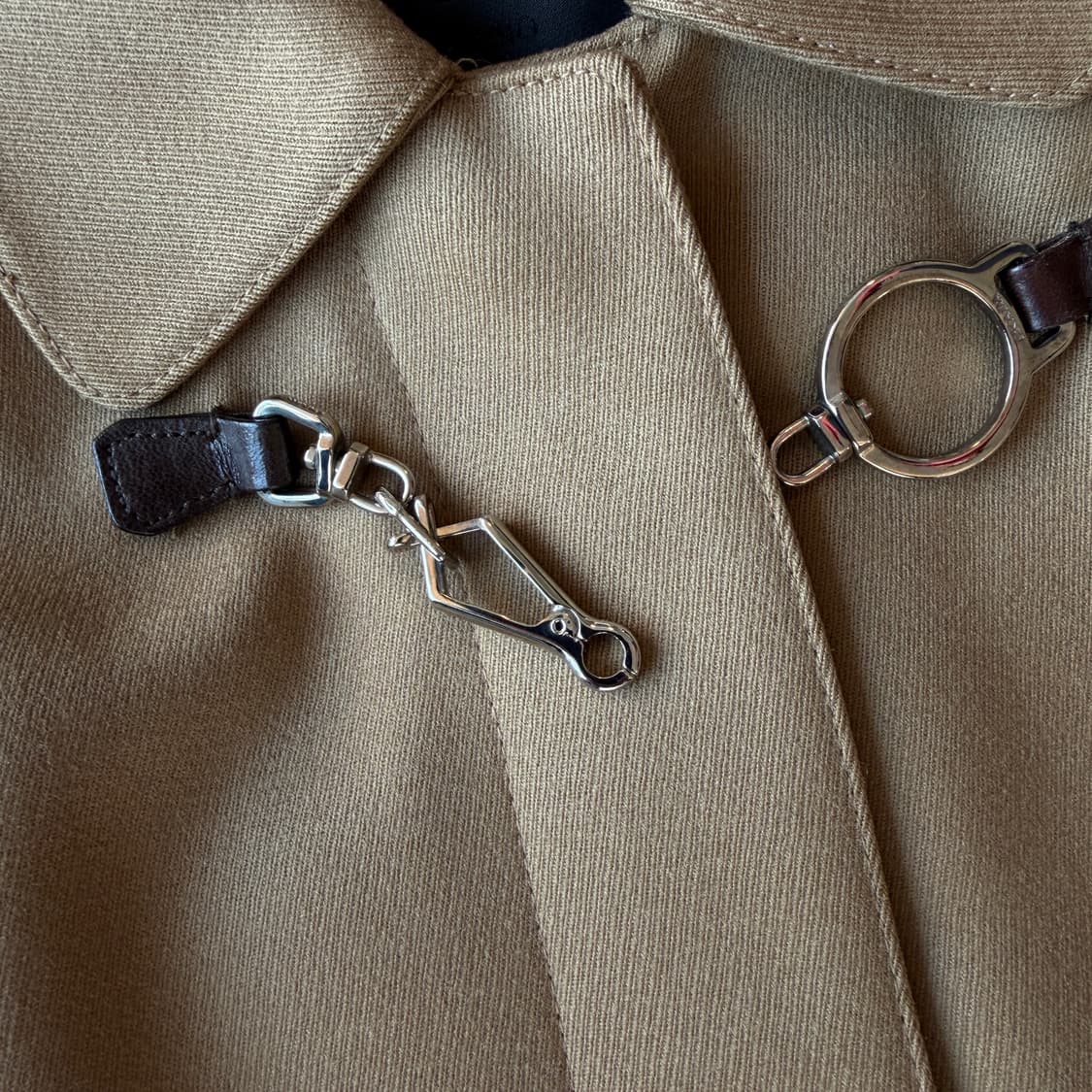 프라다 호스빗 발마칸 코트 상품이미지4