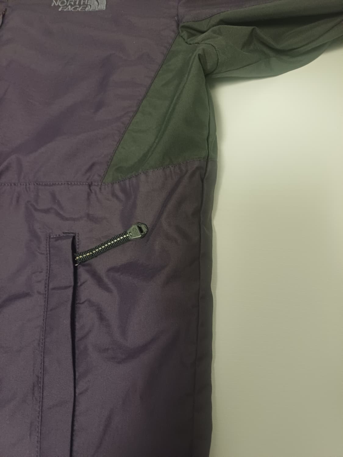 [Vintage] 노스페이스 올드스쿨 투톤 윈드브레이커 (퍼플/다크그린) 상품이미지9