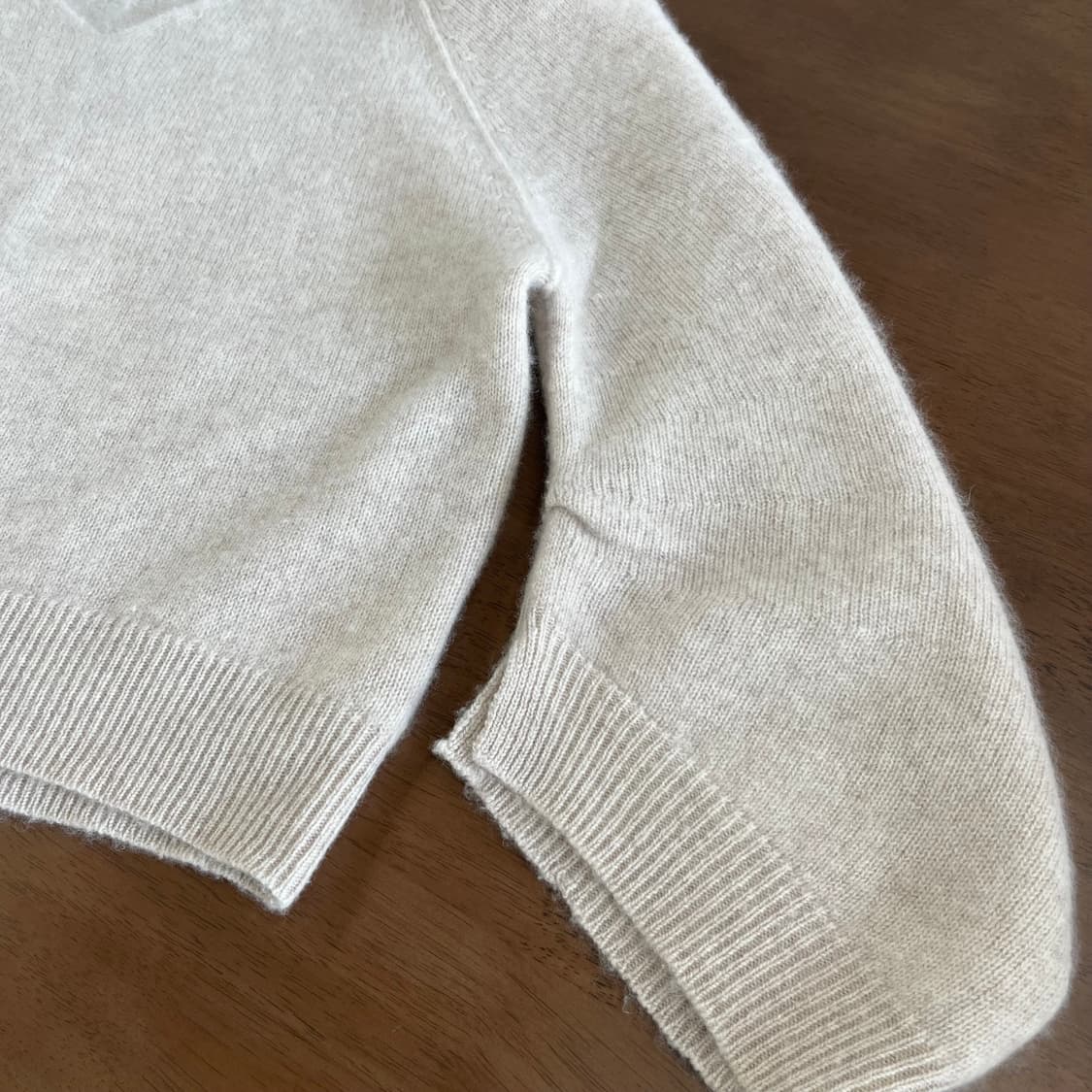 셀린느 우먼 캐시미어100% 니트 M 상품이미지6