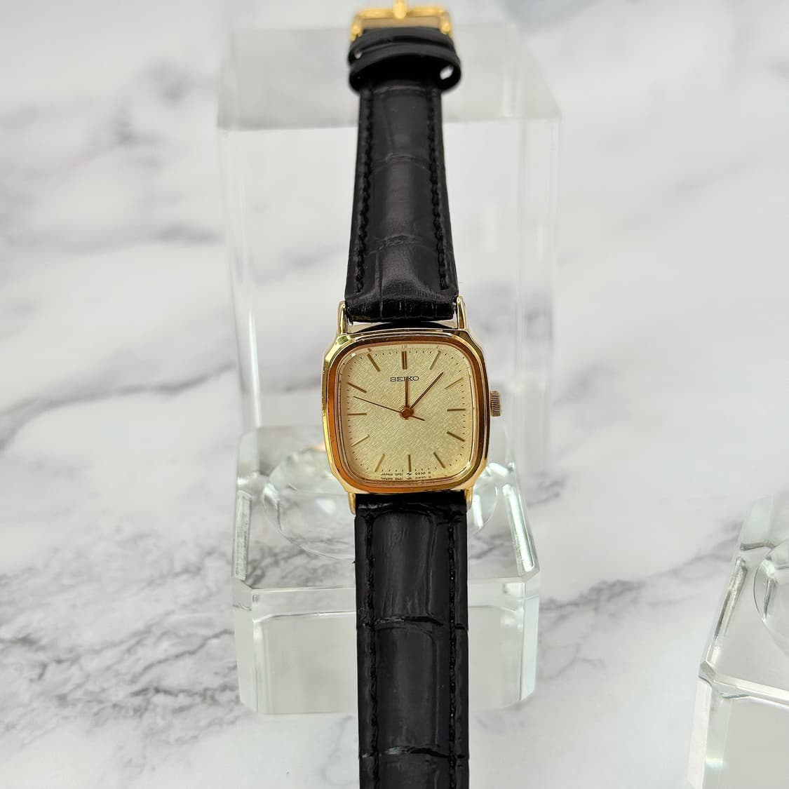 60s70s 빈티지 세이코 리넨 다이얼 골드 스퀘어 워치 상품이미지3