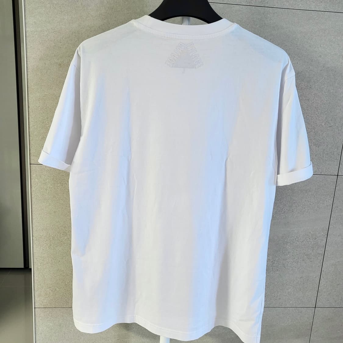 팔라스 압구정 불독 프린팅 반팔 티셔츠 상품이미지3