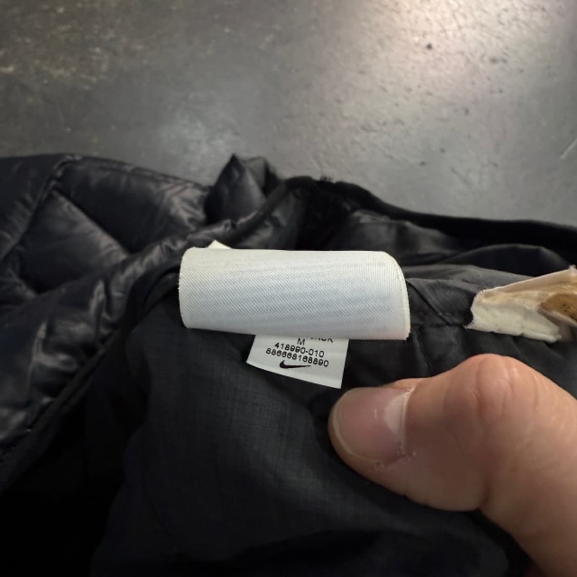 100 나이키 경량패딩 상품이미지4