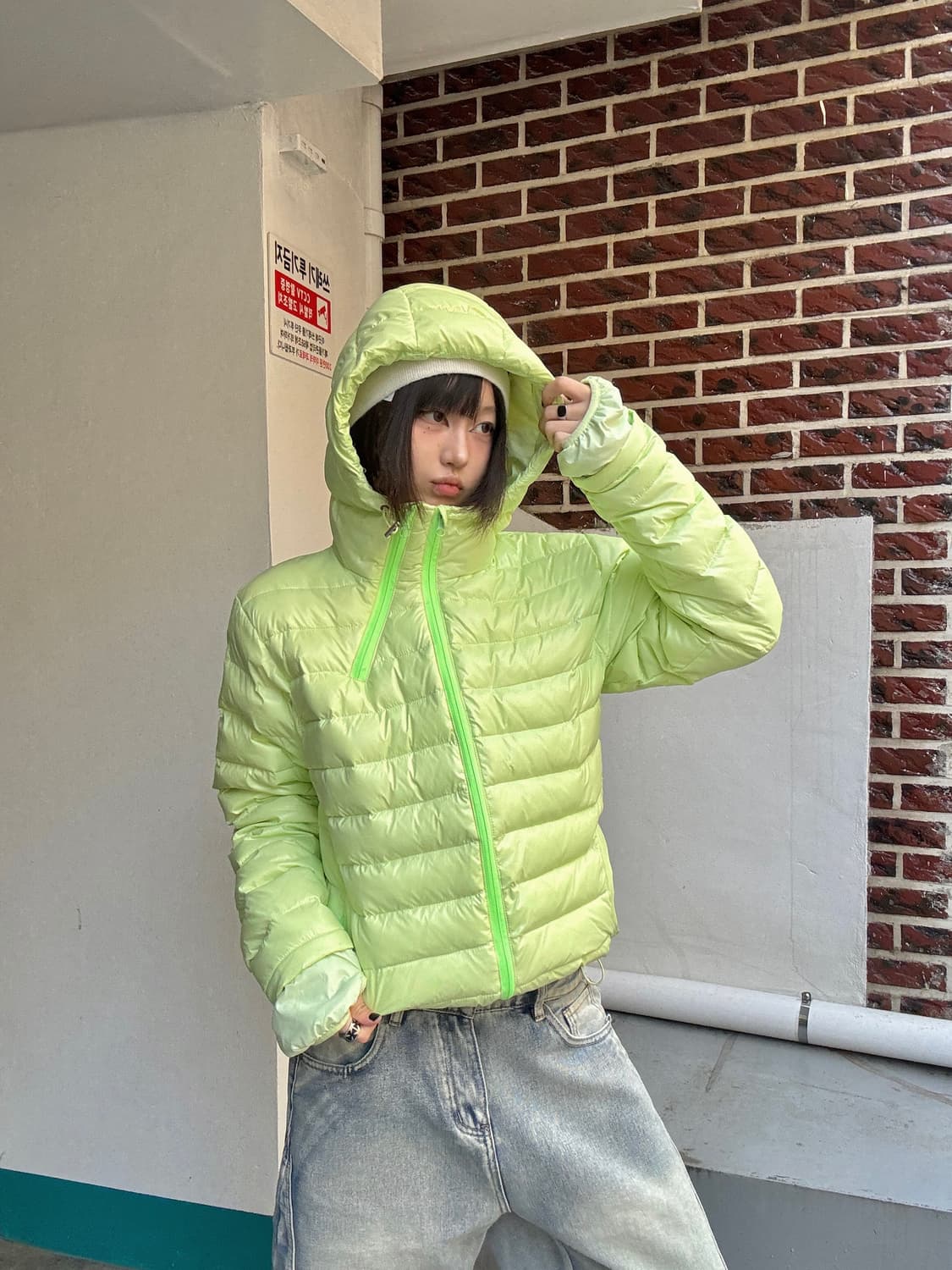 [unisex] 라이트웨이트 테크니컬 경량 패딩 - ivory Mens  상품이미지2