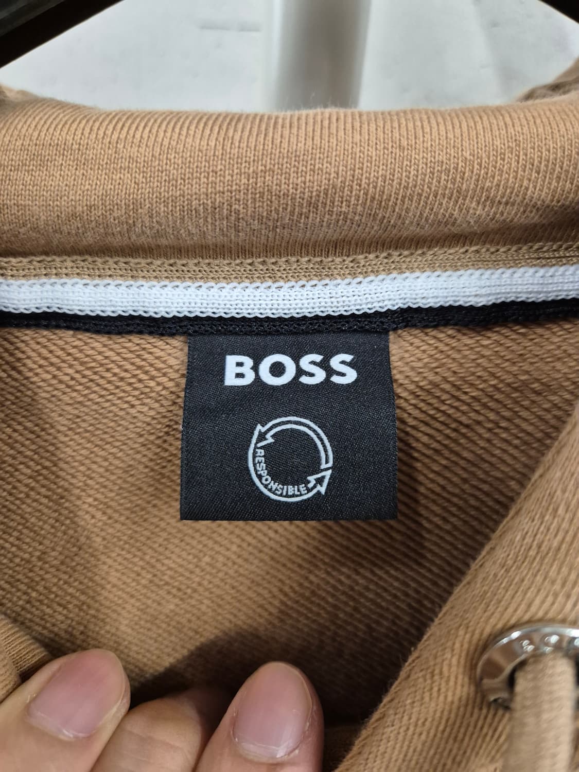 BOSS 베이지색 후드티 상품이미지5