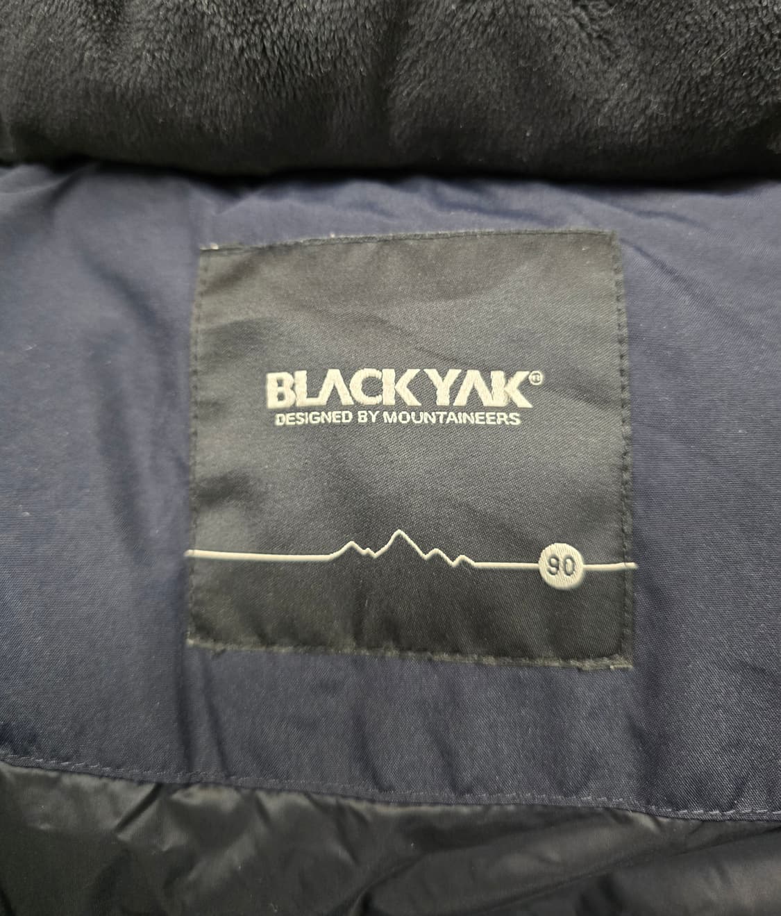 블랙야크 남자 구스다운 롱패딩.
싸이즈 95 상품이미지6