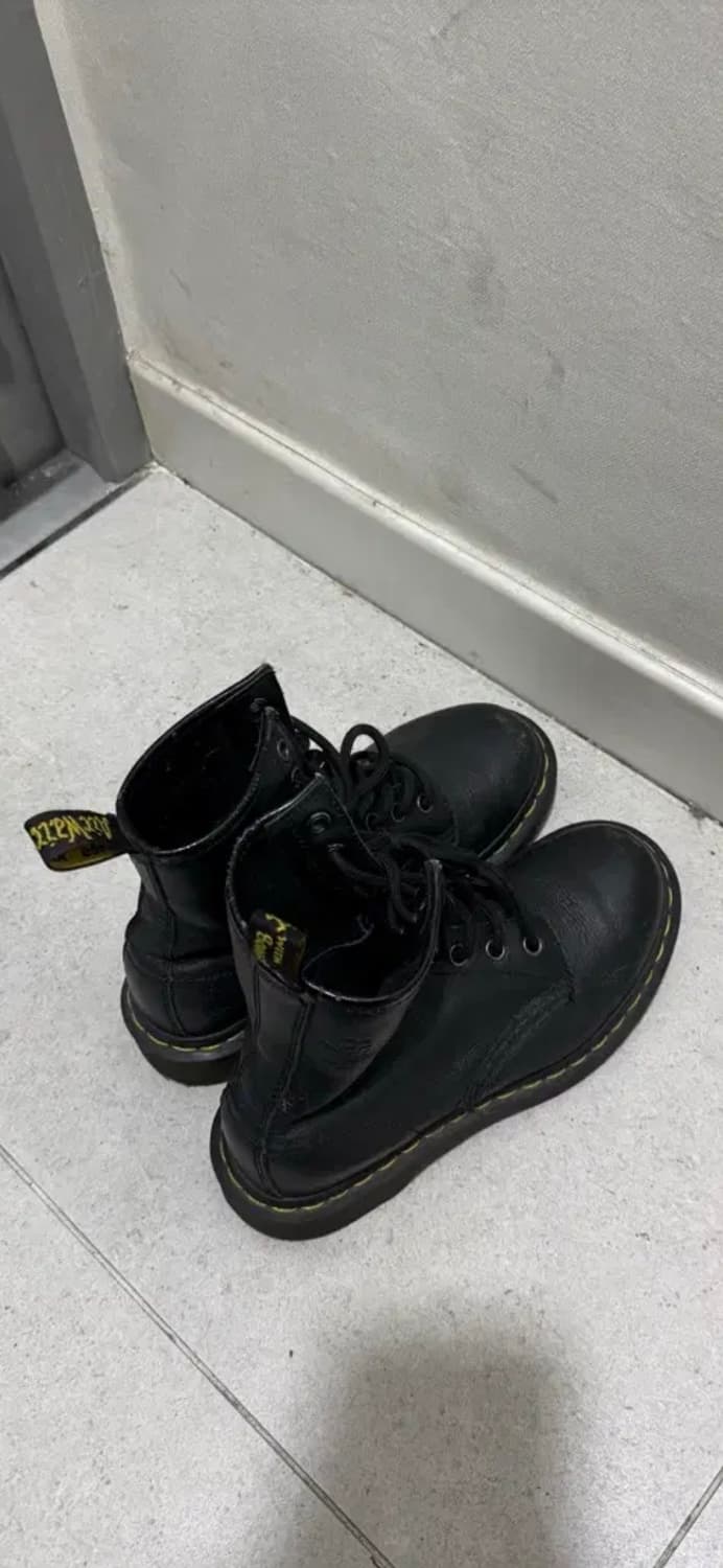 닥터마틴 워커 230 상품이미지1