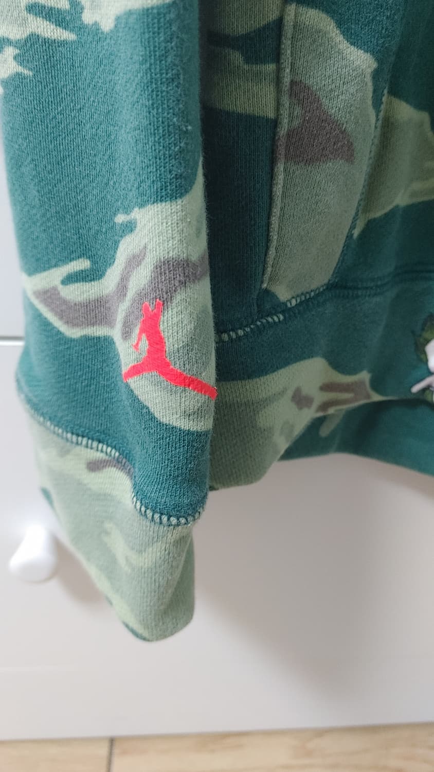 조던 카모 맨투맨 M 상품이미지5