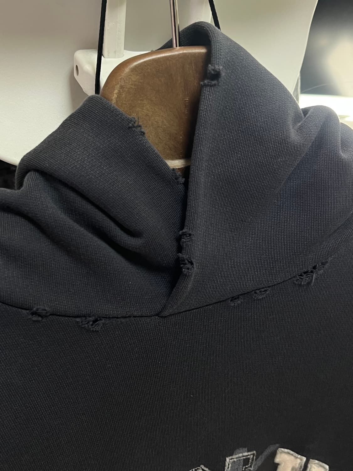 발렌시아가 비카인드후드 bekind 상품이미지2