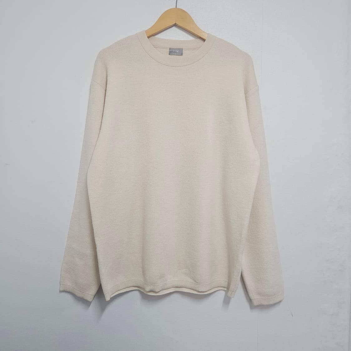 XL 쿠어 아이보리 미니멀 니트 상품이미지2