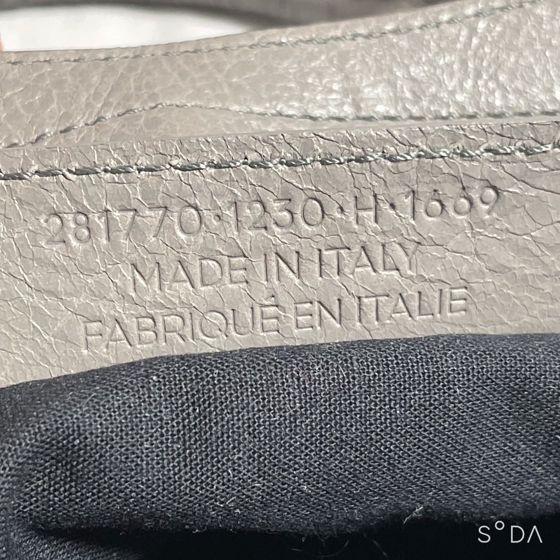 발렌시아가 모터백 그레이 상품이미지8