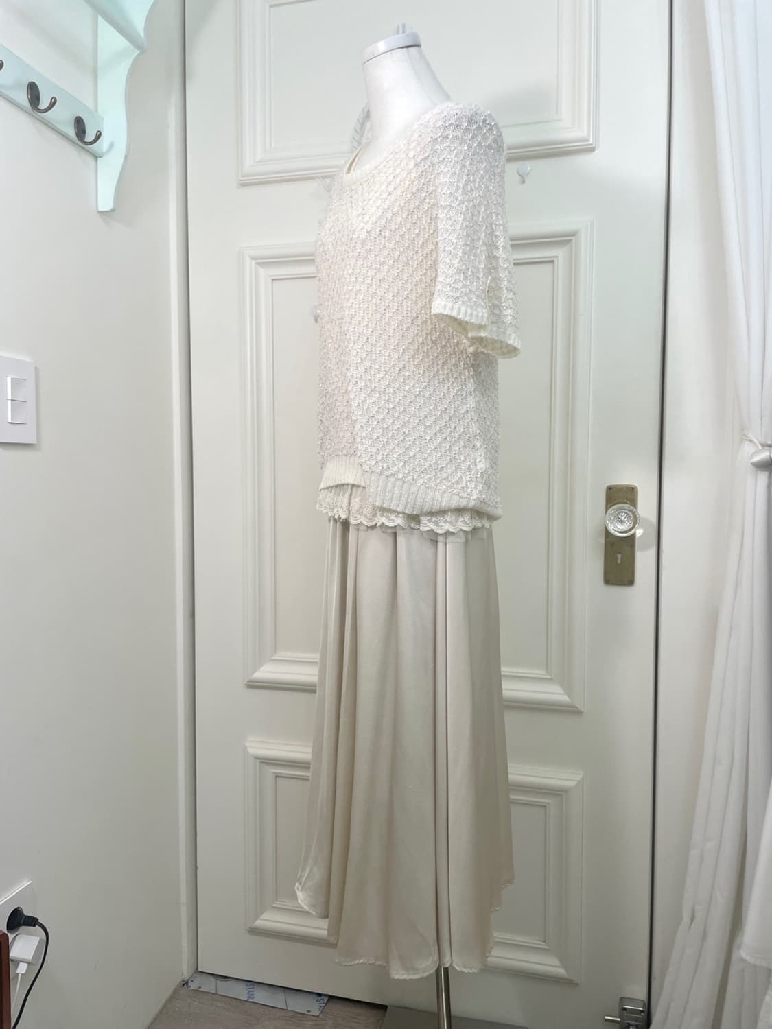 beigeivory satin banding long skirt 상품이미지7