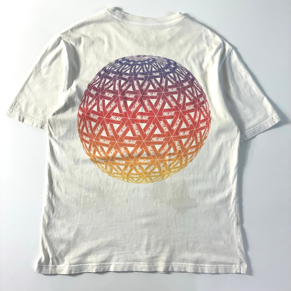 Palace  팔라스 글로불러 반팔 티셔츠  상품이미지2